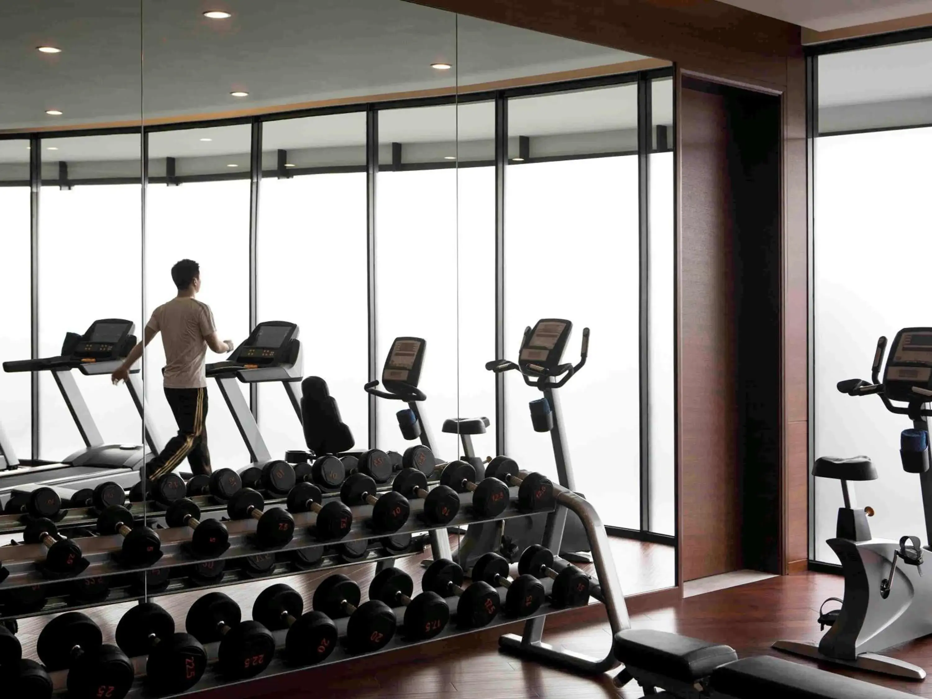 Fitness centre/facilities, Fitness Center/Facilities in Pullman Shanghai South Hotel