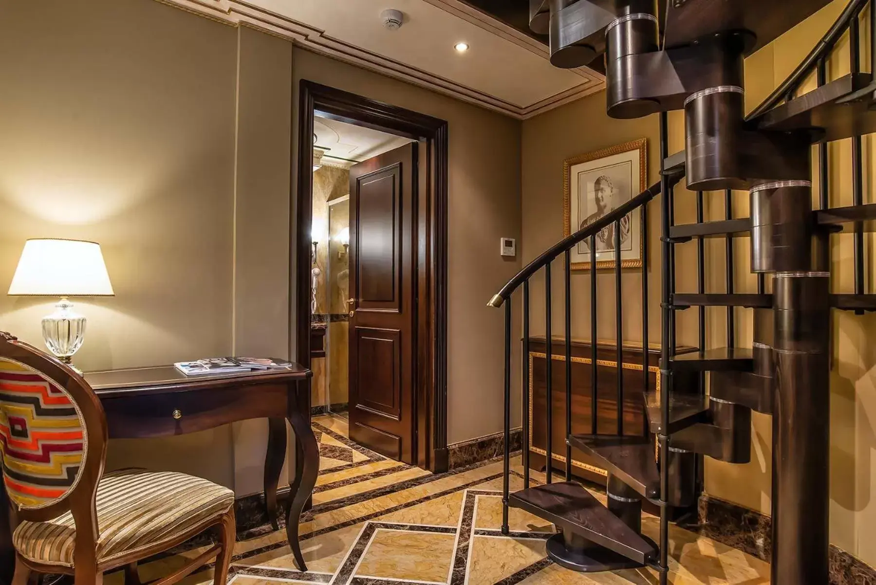 Living room in River Palace Hotel Living room in River Palace Hotel