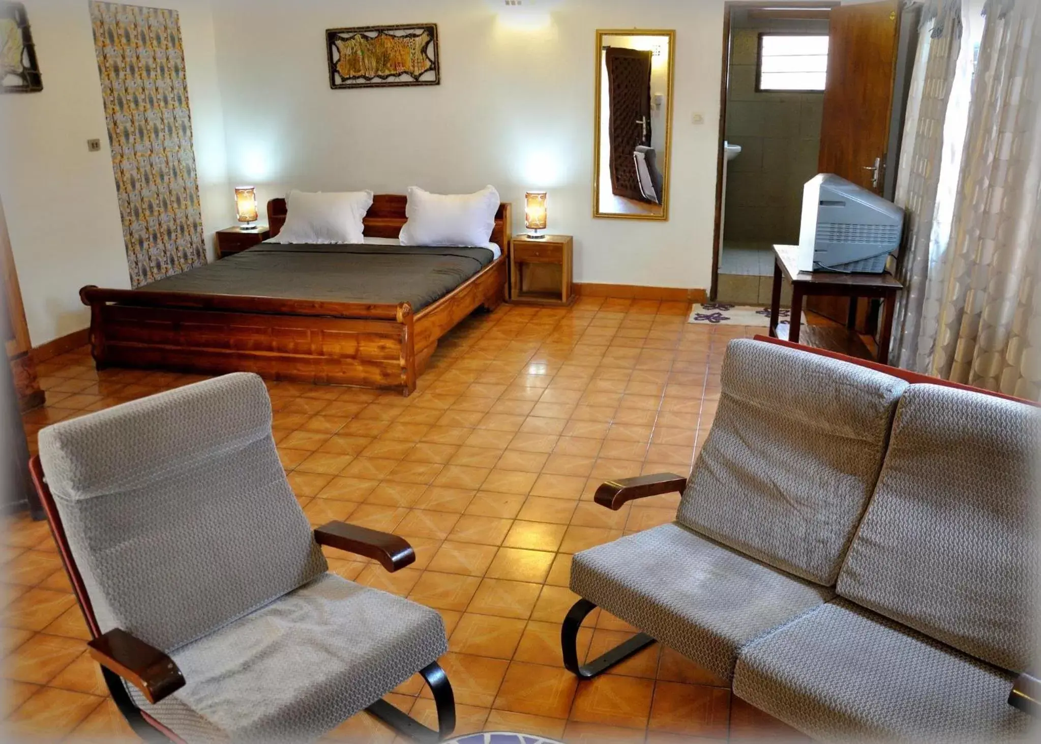 Photo of the whole room, Seating Area in Hotel Aurore Lomé