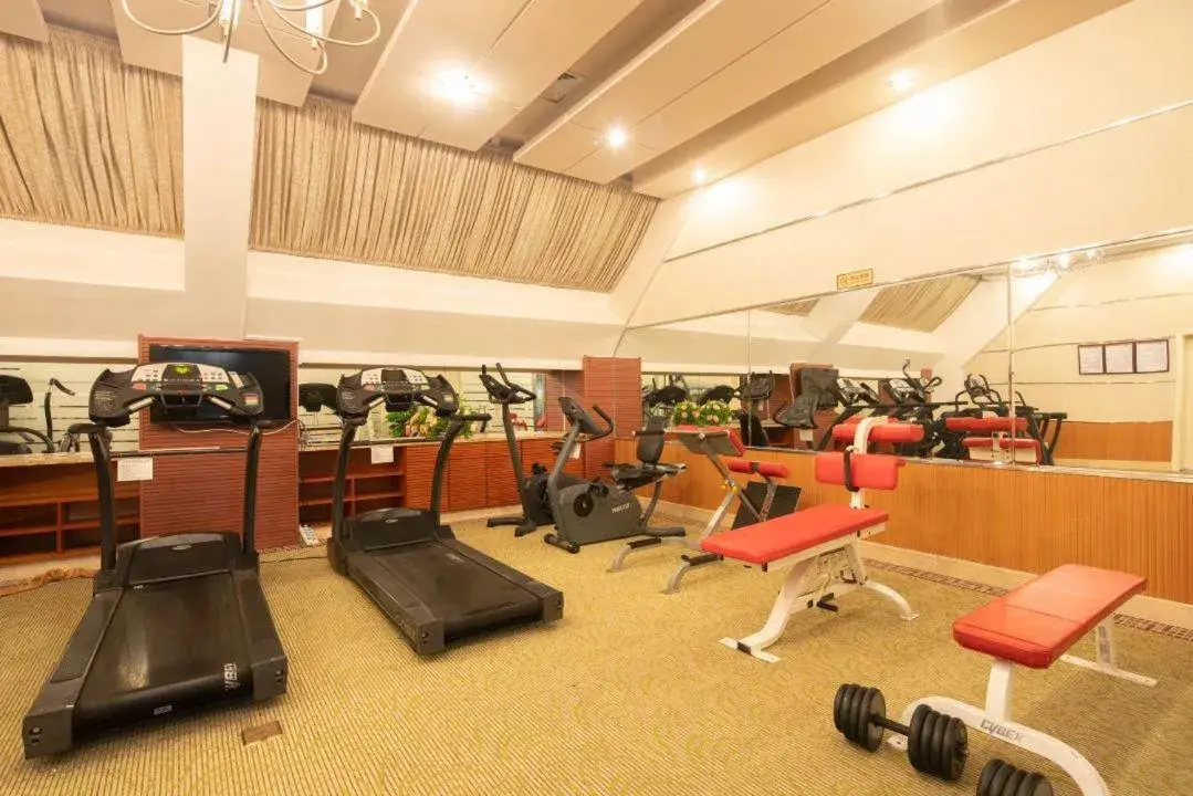 Fitness centre/facilities, Fitness Center/Facilities in Oscar Hotel