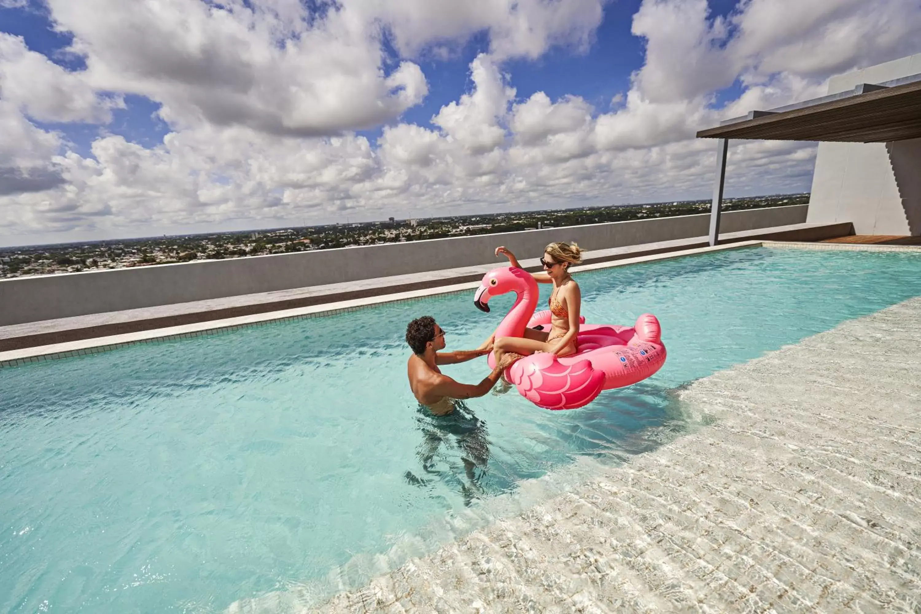 Swimming Pool in IOH Mérida Mid Center