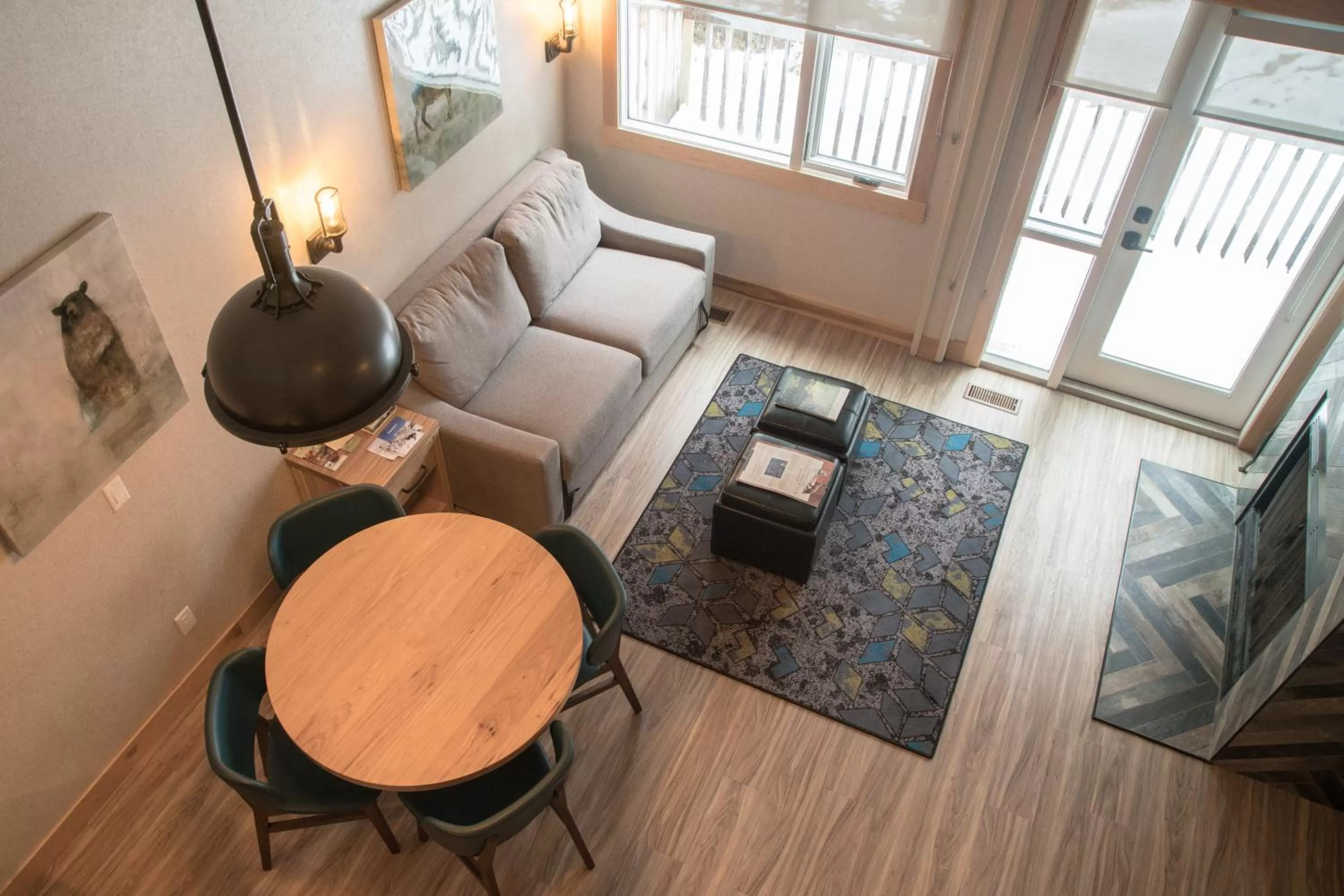 Living room in Tunnel Mountain Resort