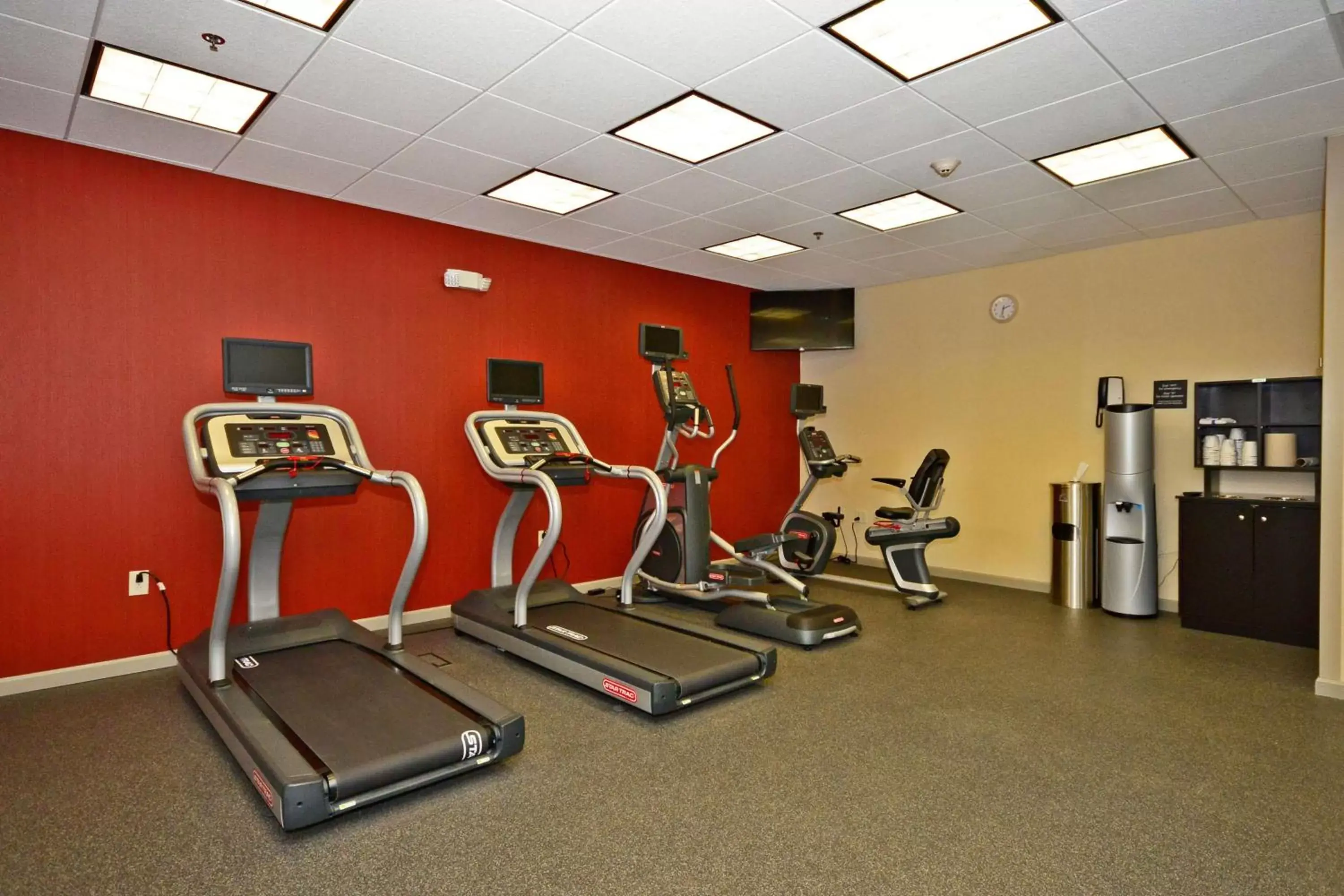 Fitness centre/facilities, Fitness Center/Facilities in Hampton Inn Pulaski, TN