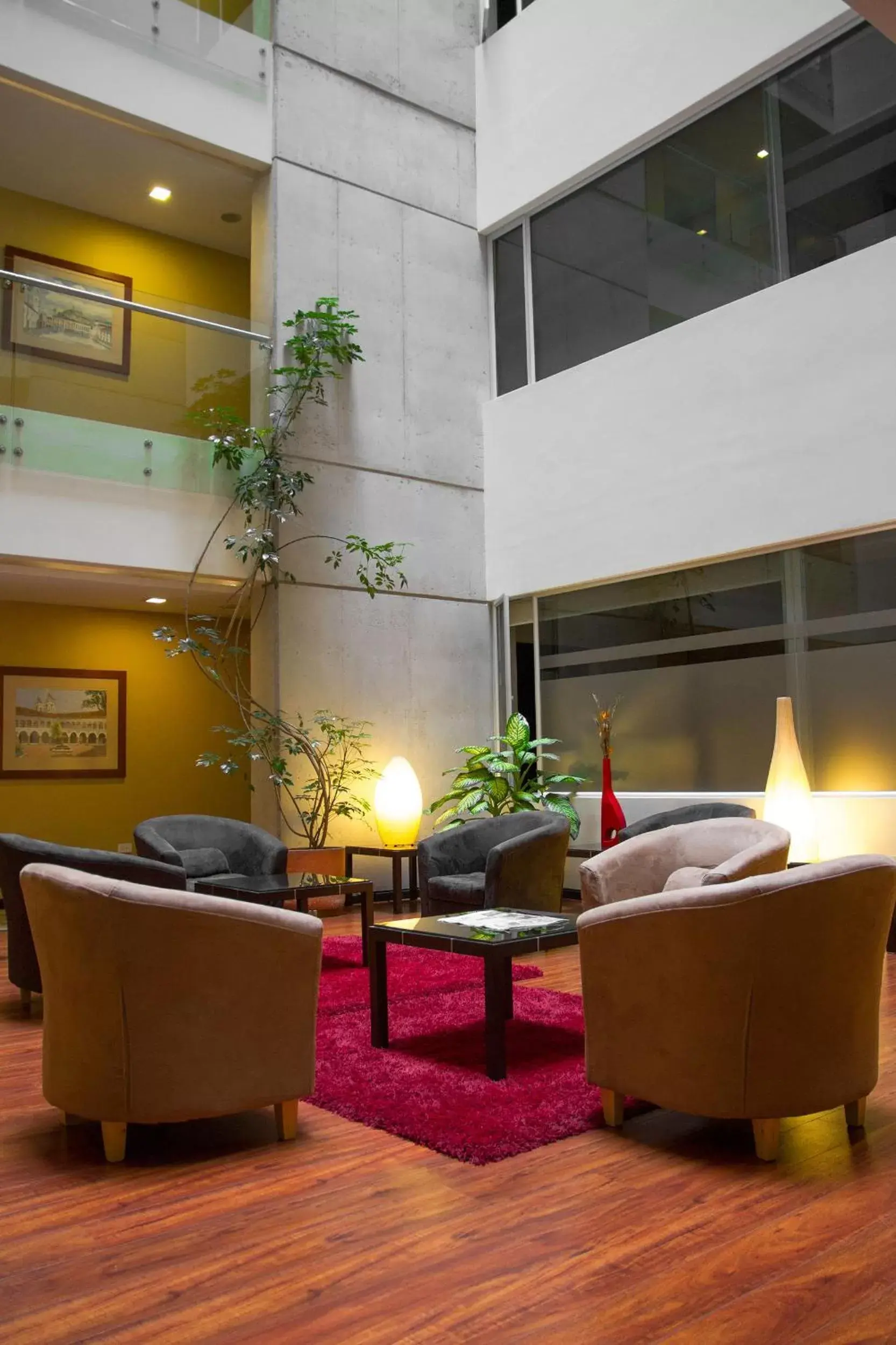 Lobby or reception, Lounge/Bar in Hotel Finlandia