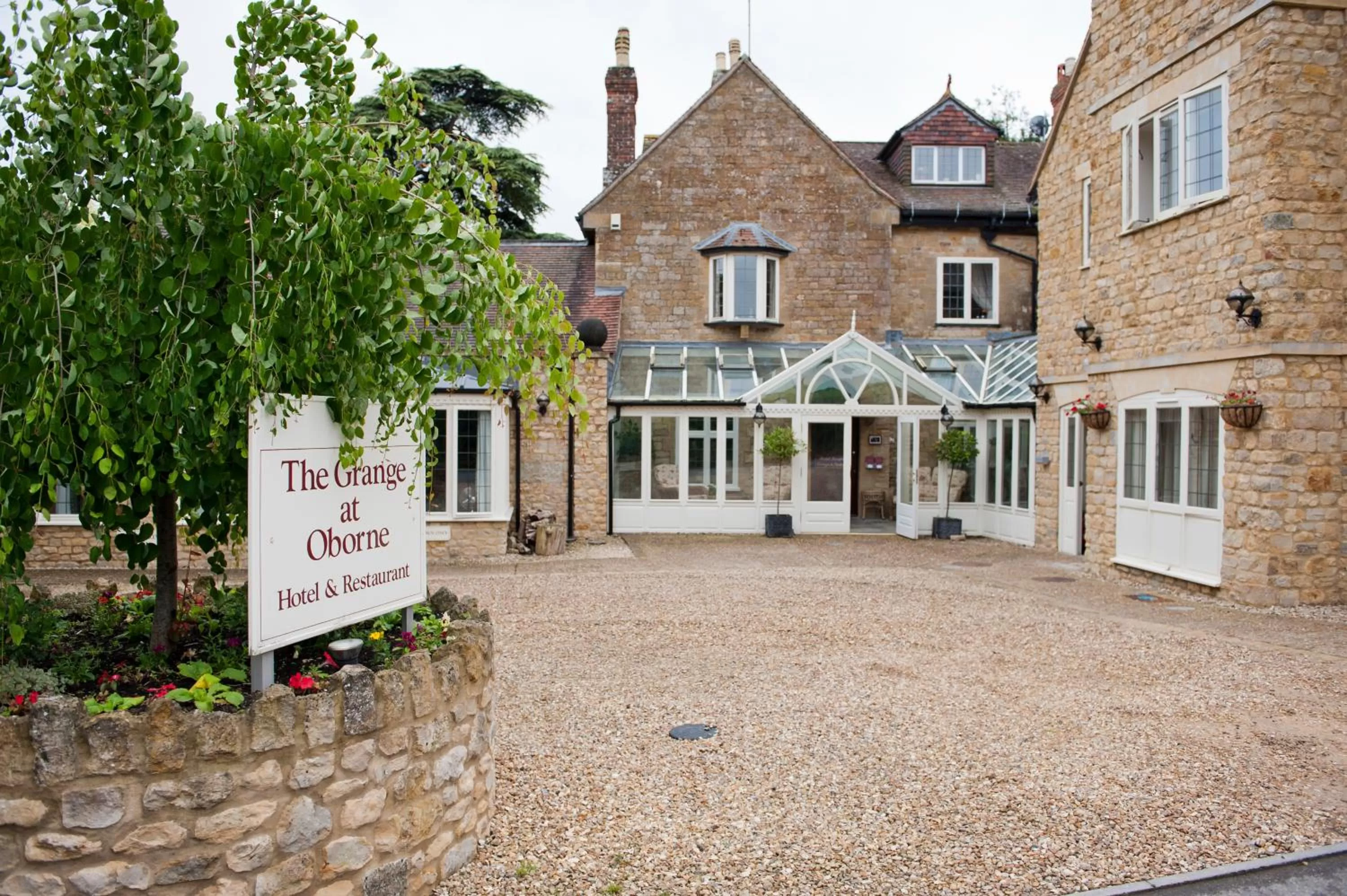 Facade/entrance in The Grange at Oborne