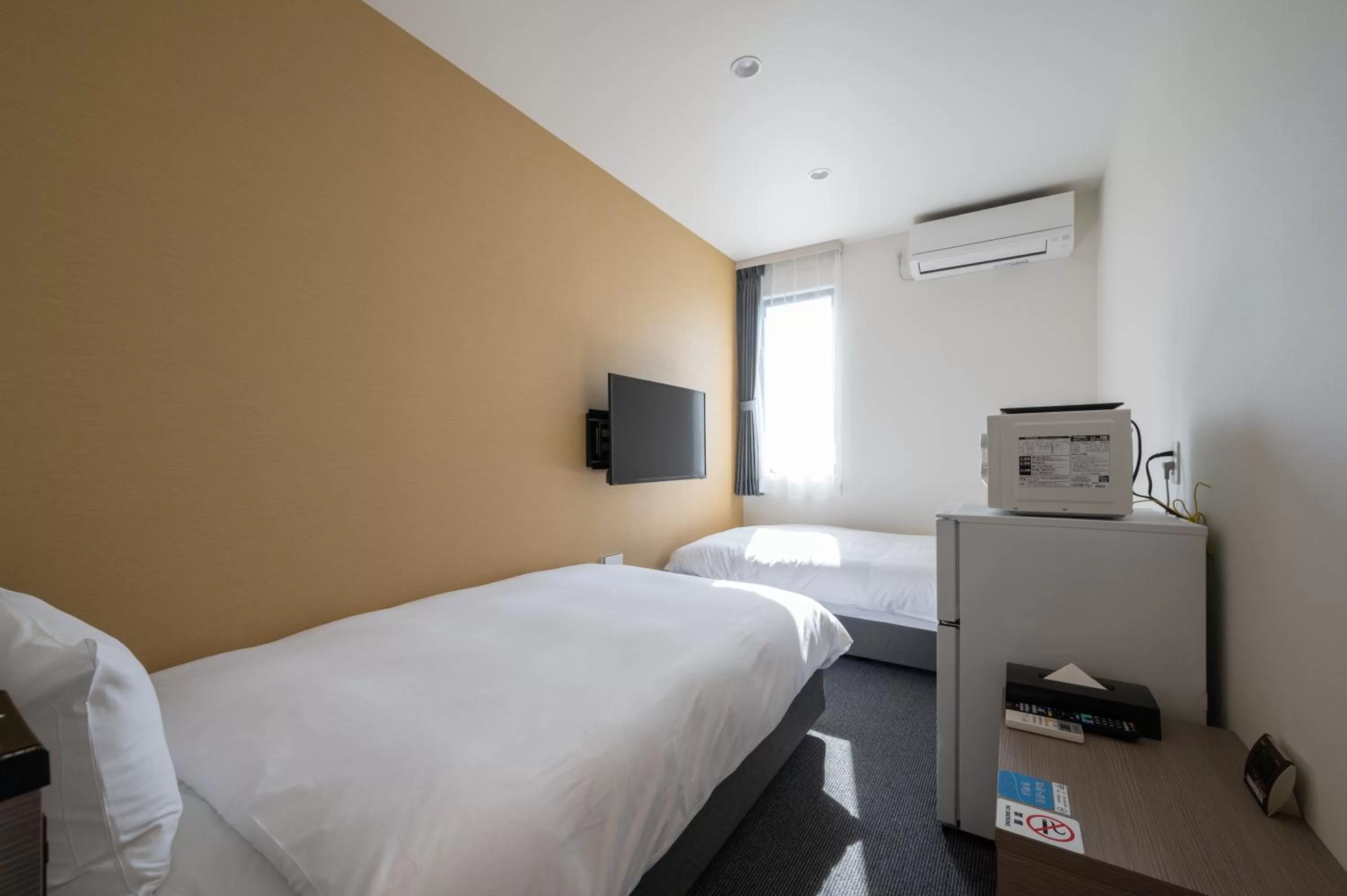 Photo of the whole room, Bed in HOTEL R9 The Yard Utsunomiya chuo