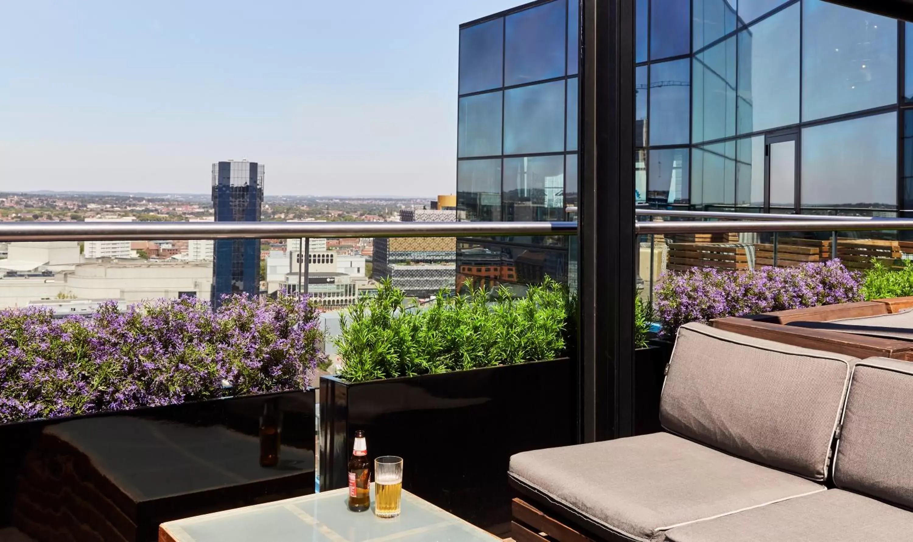 Lounge or bar in The Cube Hotel Birmingham