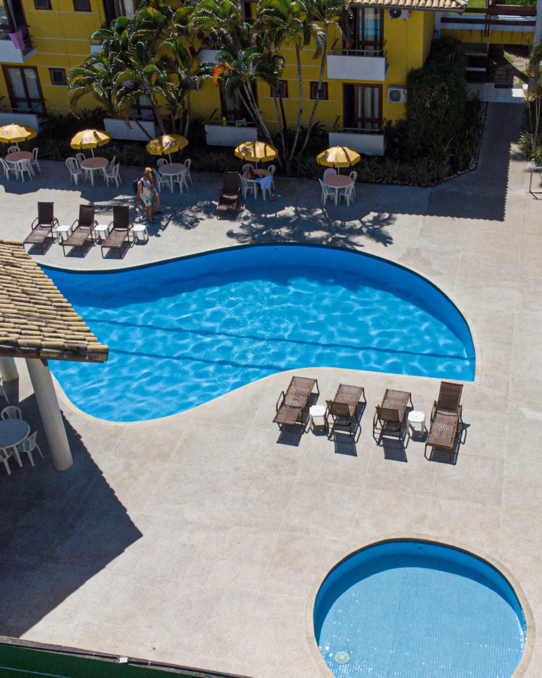 Swimming Pool in Sunshine Praia Hotel