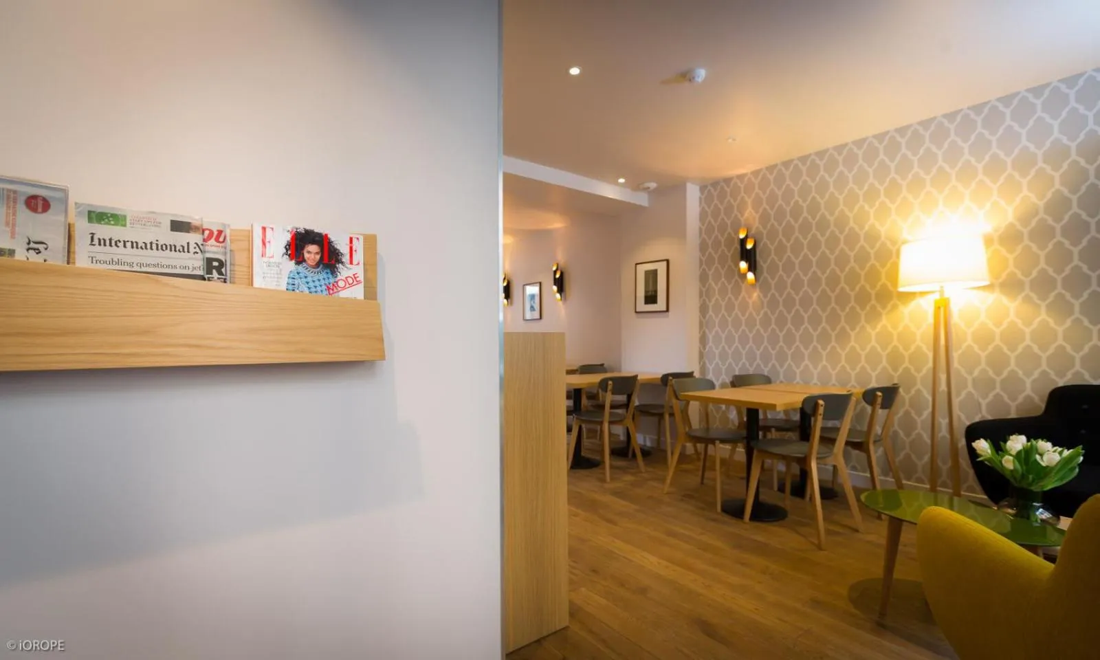 Restaurant/places to eat in Hotel Mirabeau Eiffel