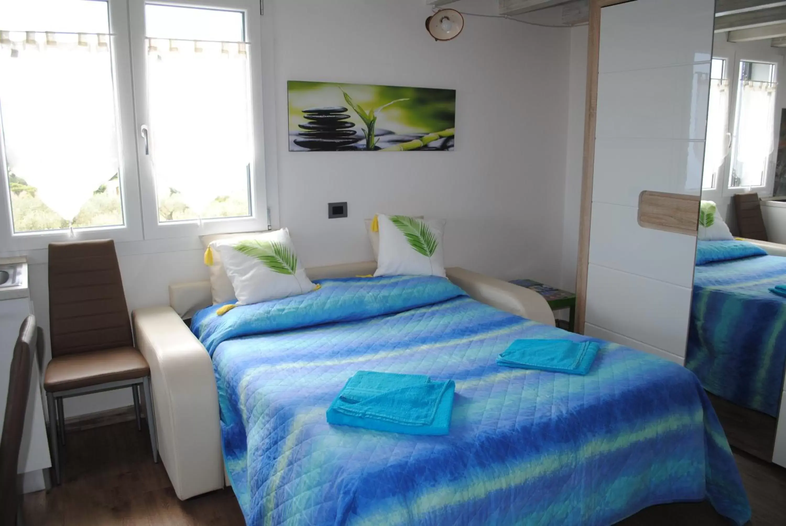 Living room, Bed in Holiday Residence Rifugio