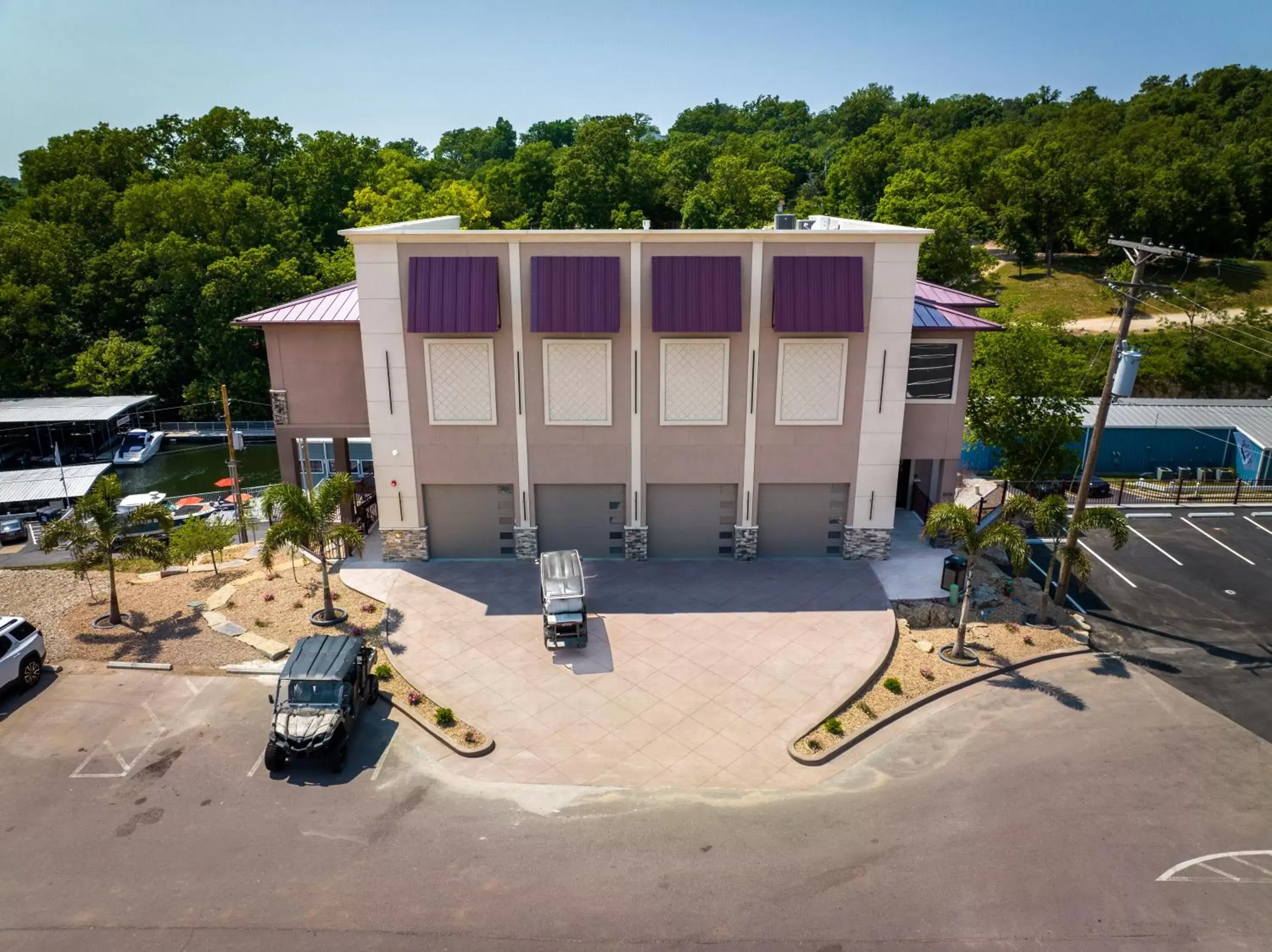 Property building in The Resort at Lake of the Ozarks Property building in The Resort at Lake of the Ozarks