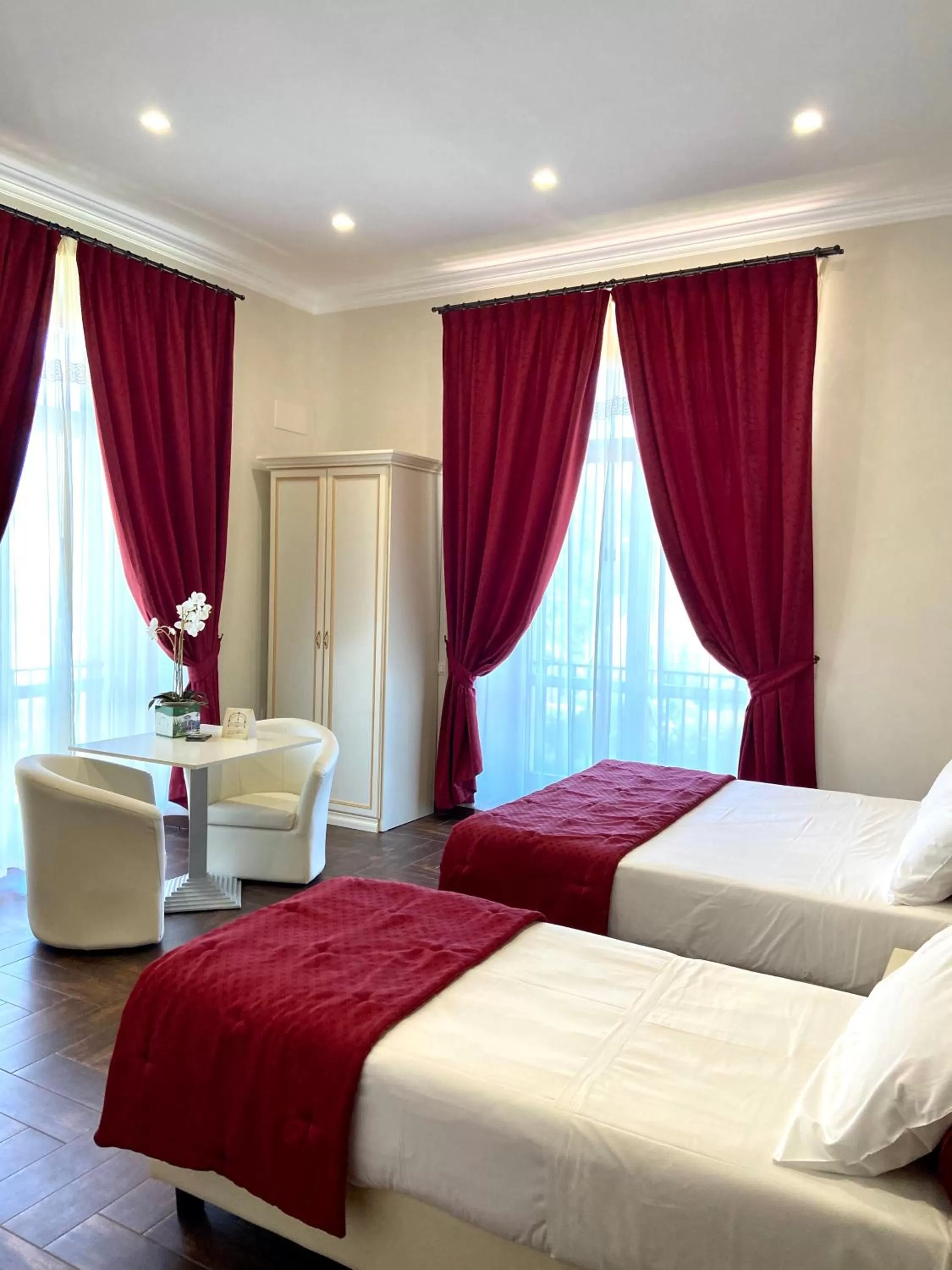 Bed in Villa Pallotta Luxury B&B