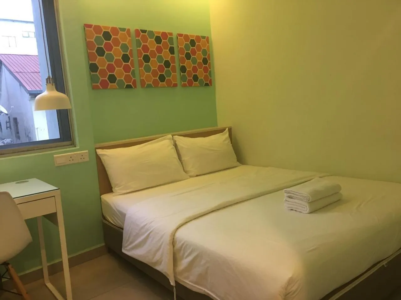 Bedroom, Bed in Hotel 1000 Miles