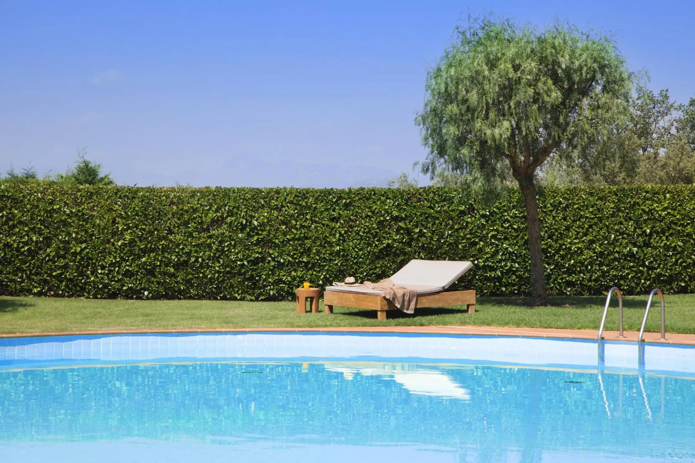 Swimming Pool in Hotel Peralada Wine Spa & Golf