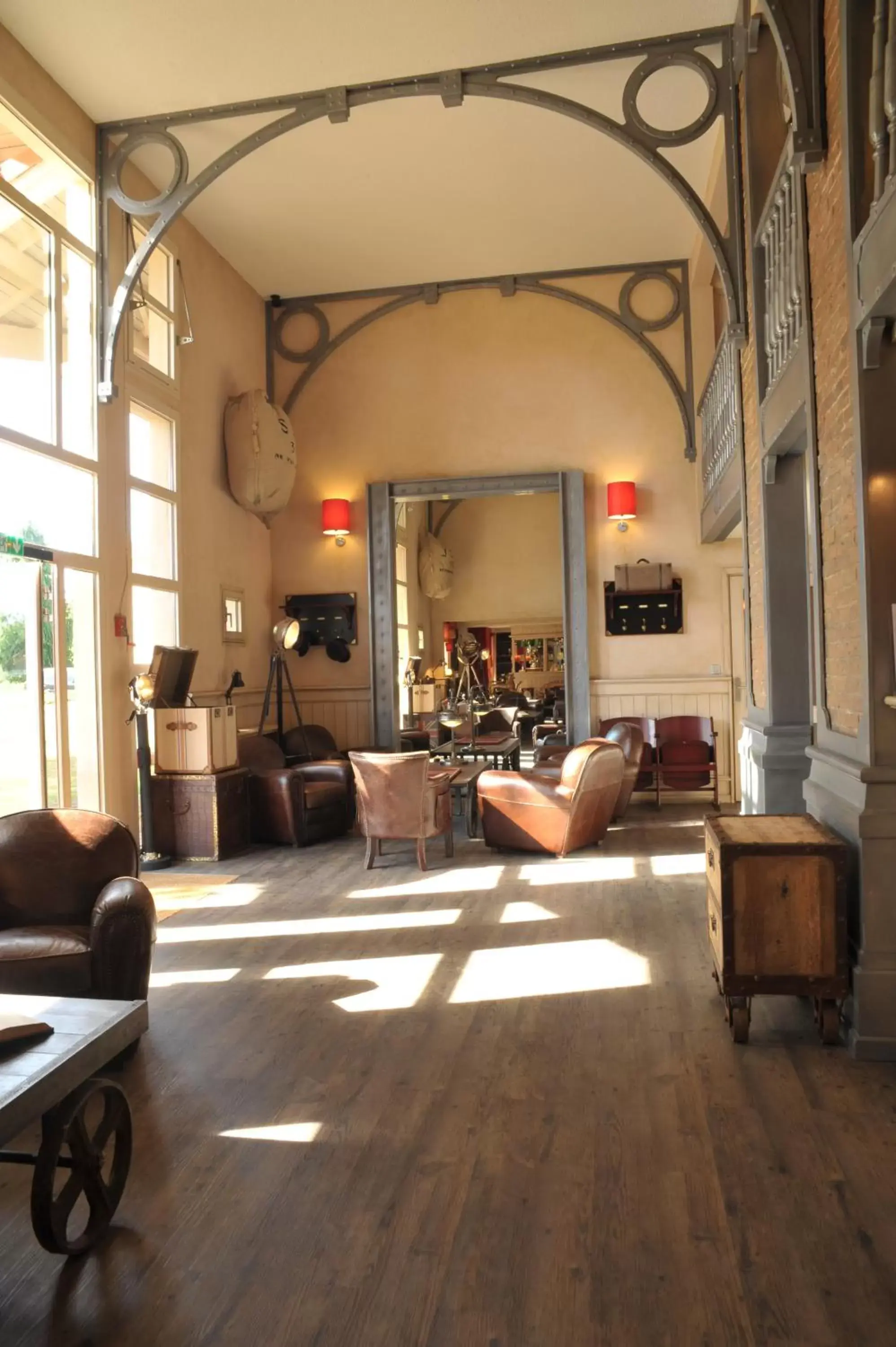 Lounge or bar in Kyriad Cholet
