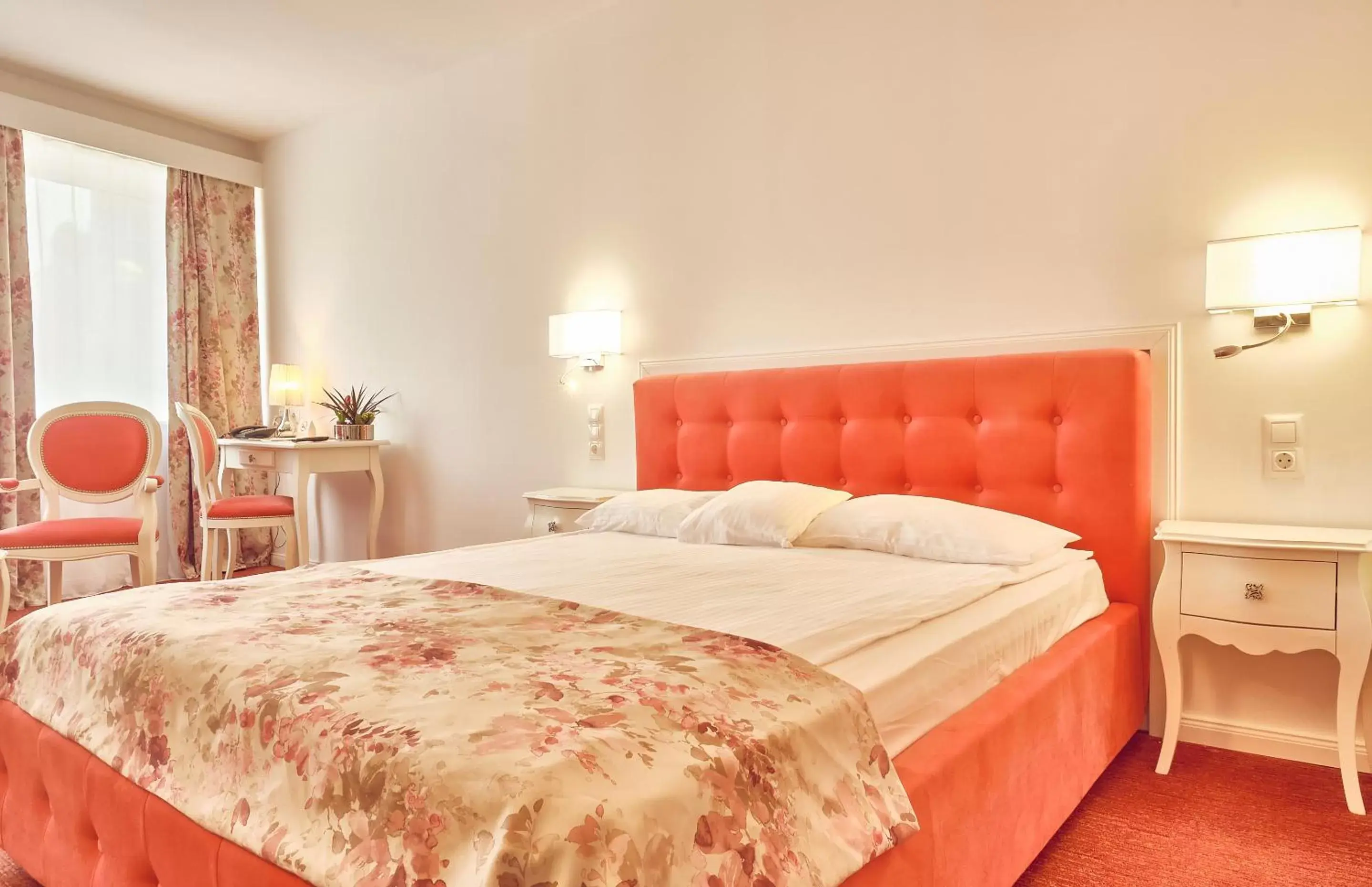 Bedroom, Bed in Continental Forum Bucuresti Palatul Parlamentului Bedroom, Bed in Continental Forum Bucuresti Palatul Parlamentului