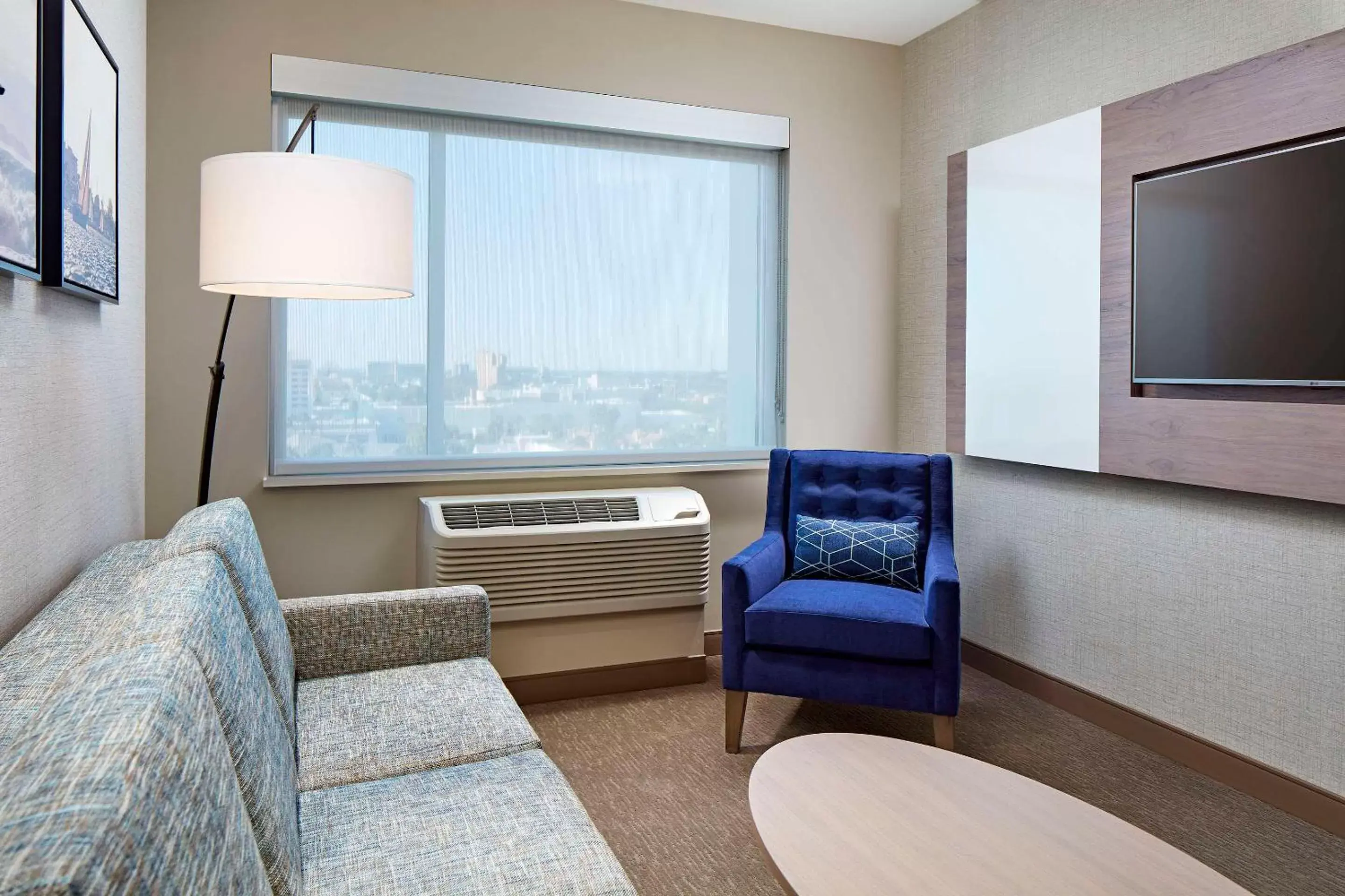 Bedroom, Seating Area in Cambria Hotel & Suites Anaheim Resort Area