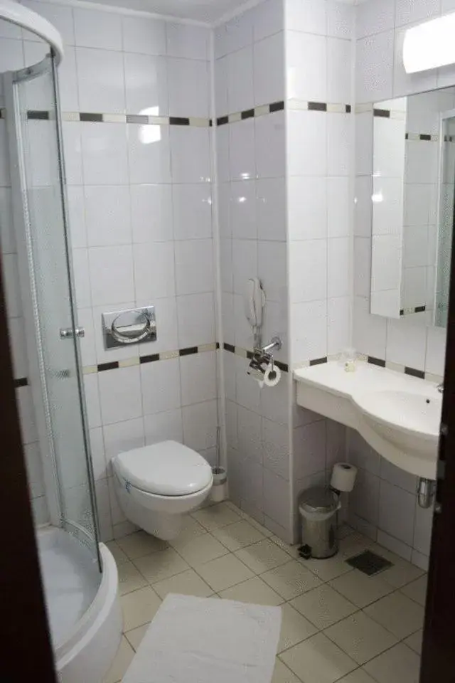 Bathroom in Hotel Rapsodia City Center