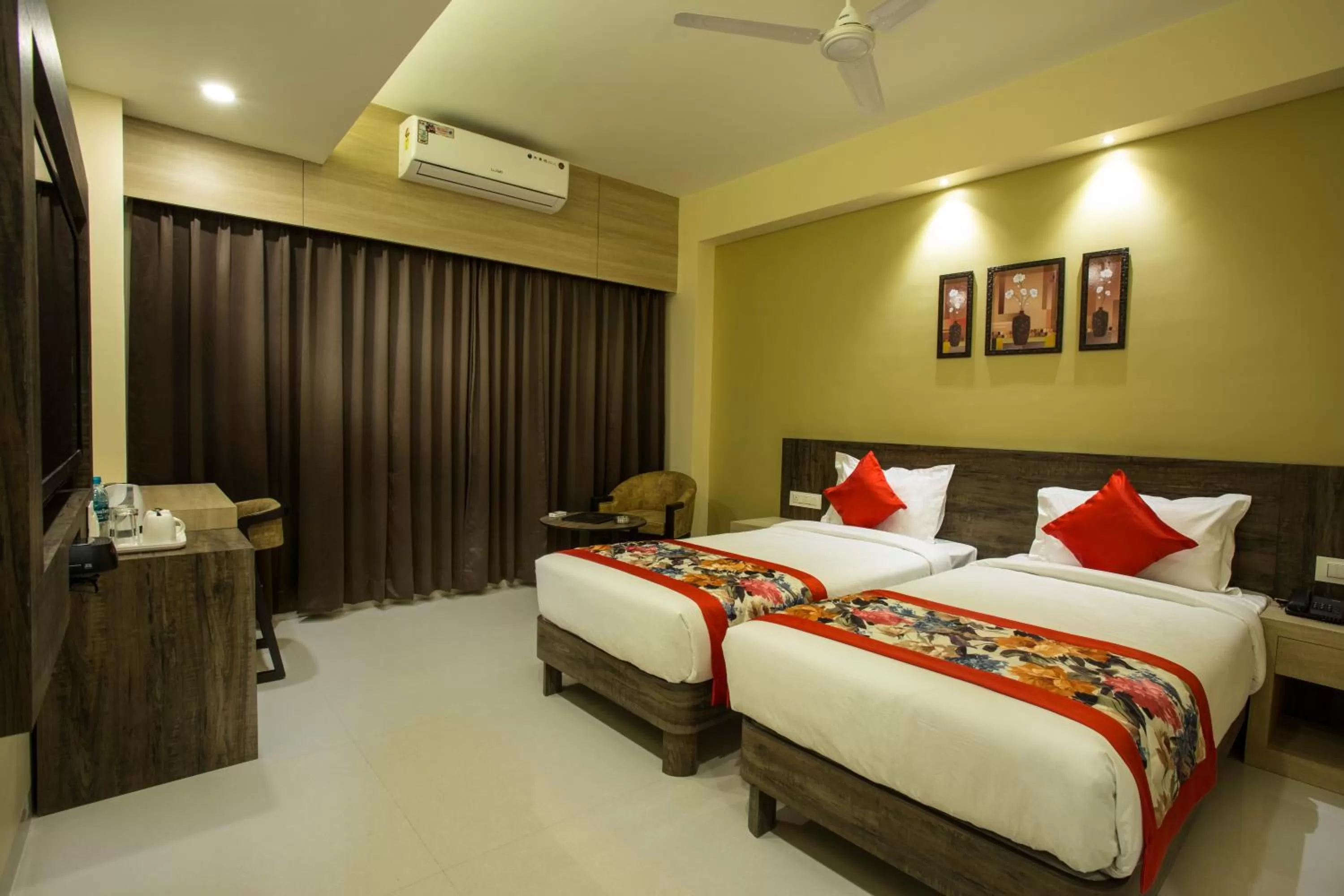 Photo of the whole room in Hotel Malisca