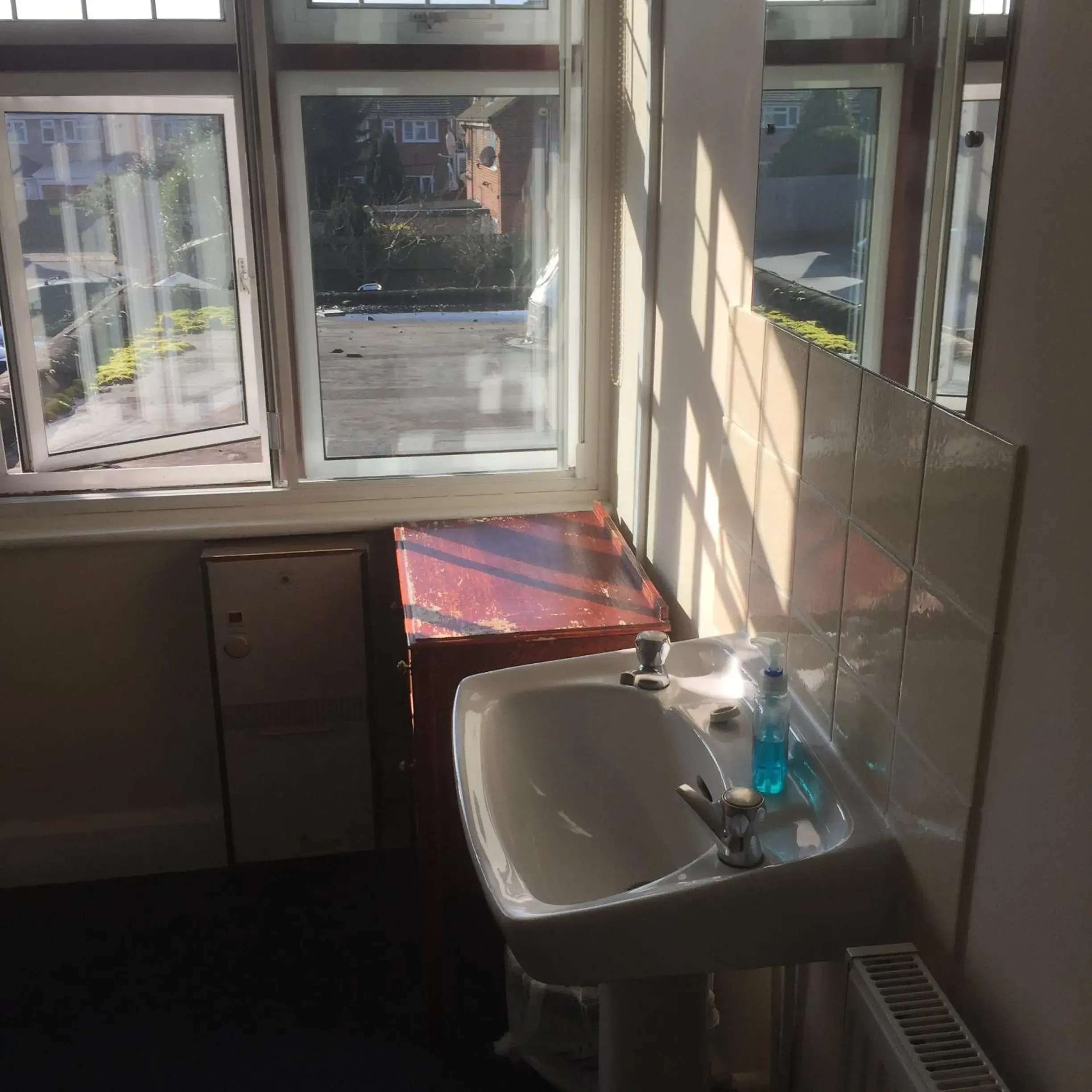 Bathroom in Colnbrook Lodge Guest House