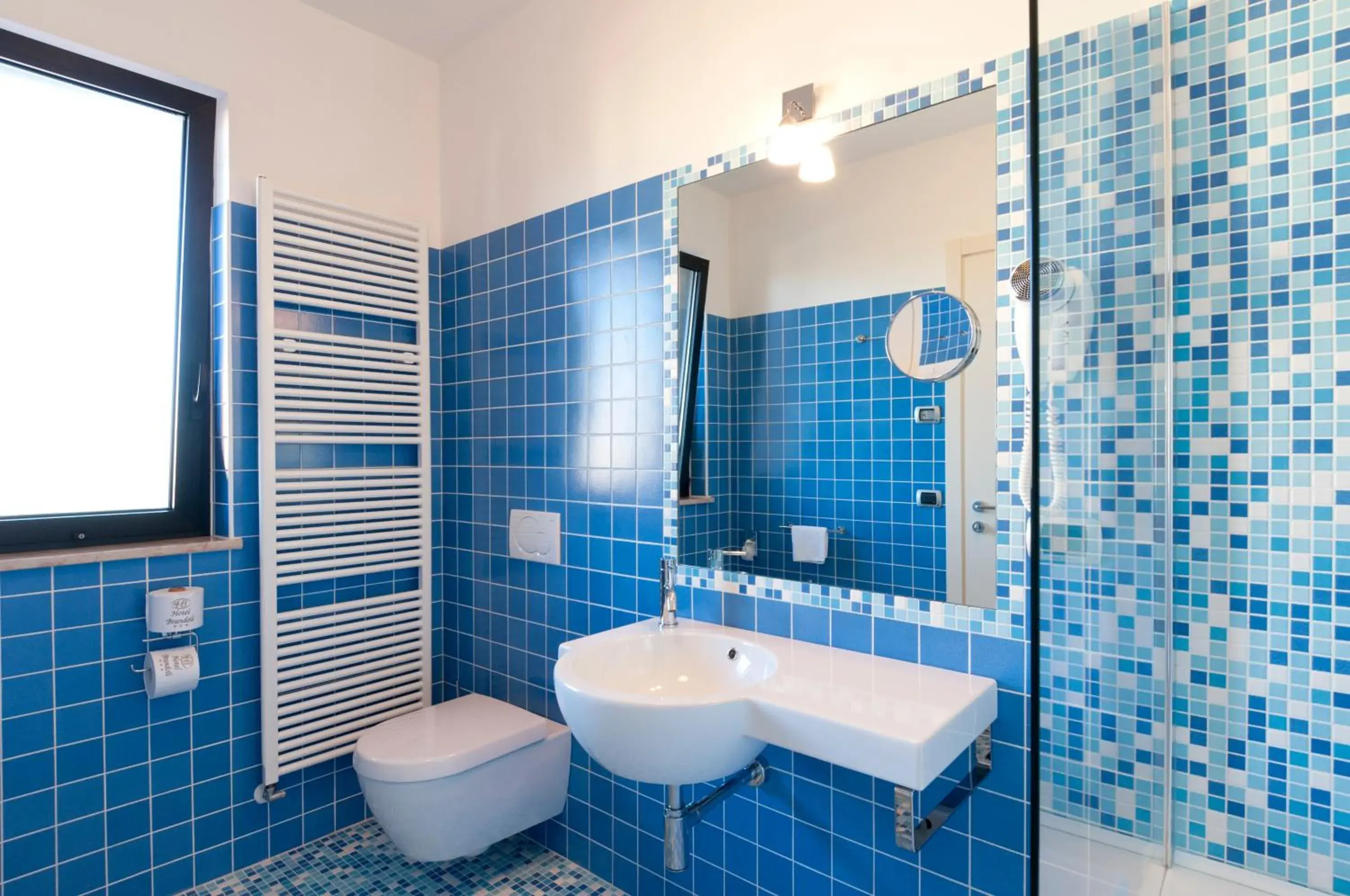 Bathroom in Hotel Brandoli