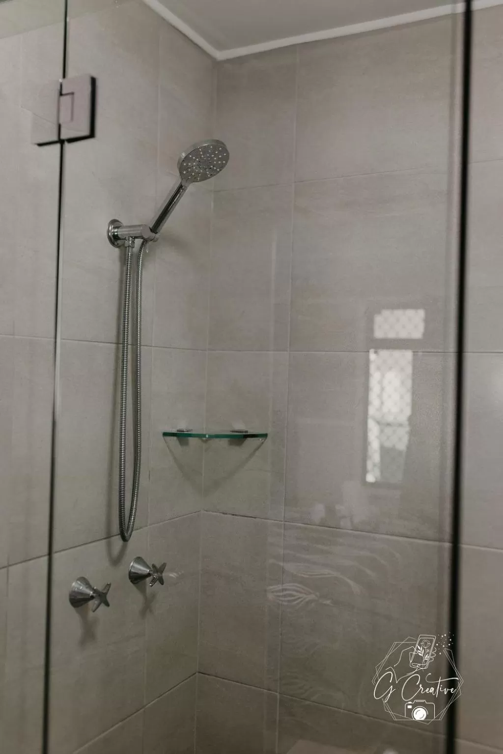 Bathroom in Rix Hotel Motel