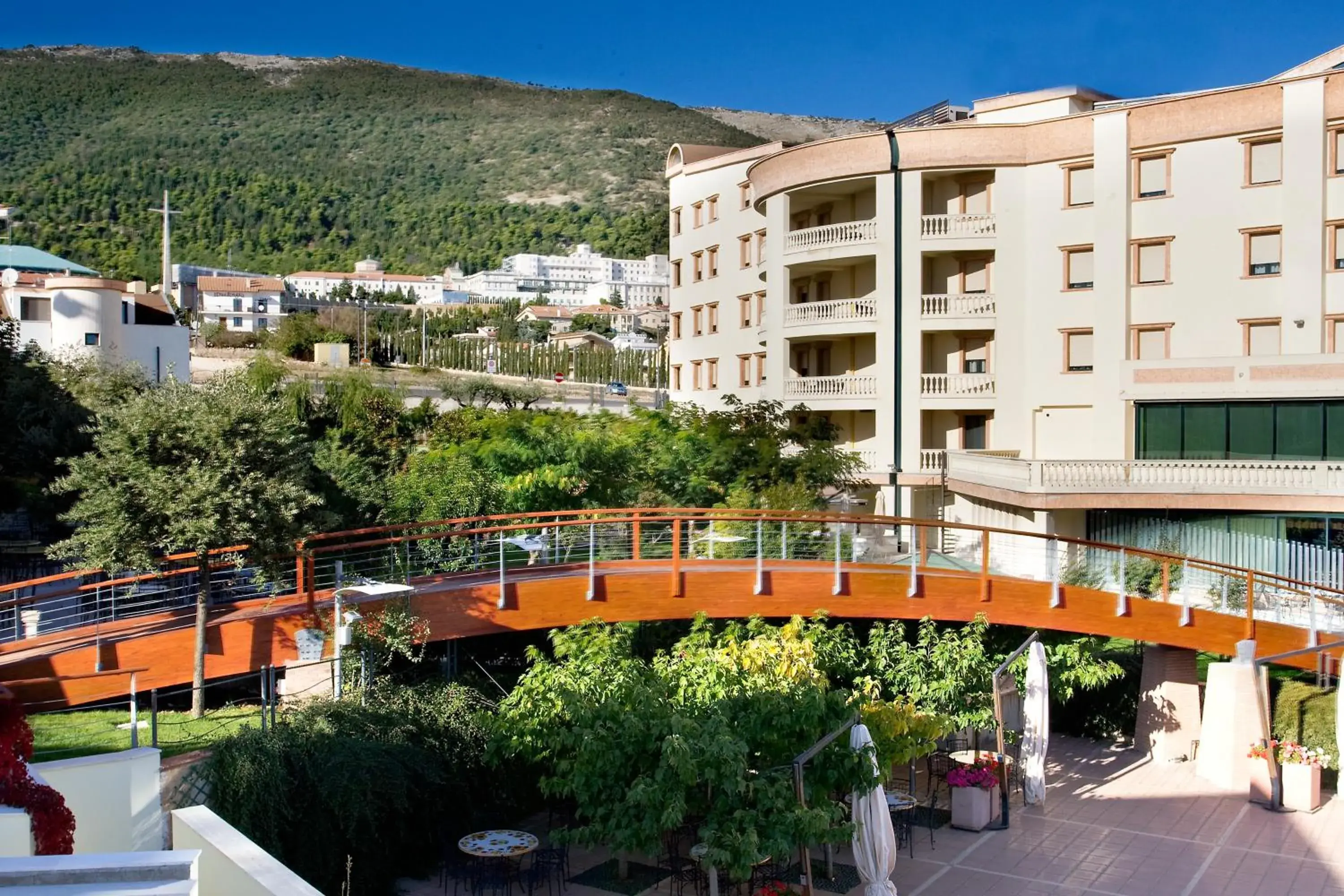 Facade/entrance, Property Building in Gran Paradiso Hotel Spa