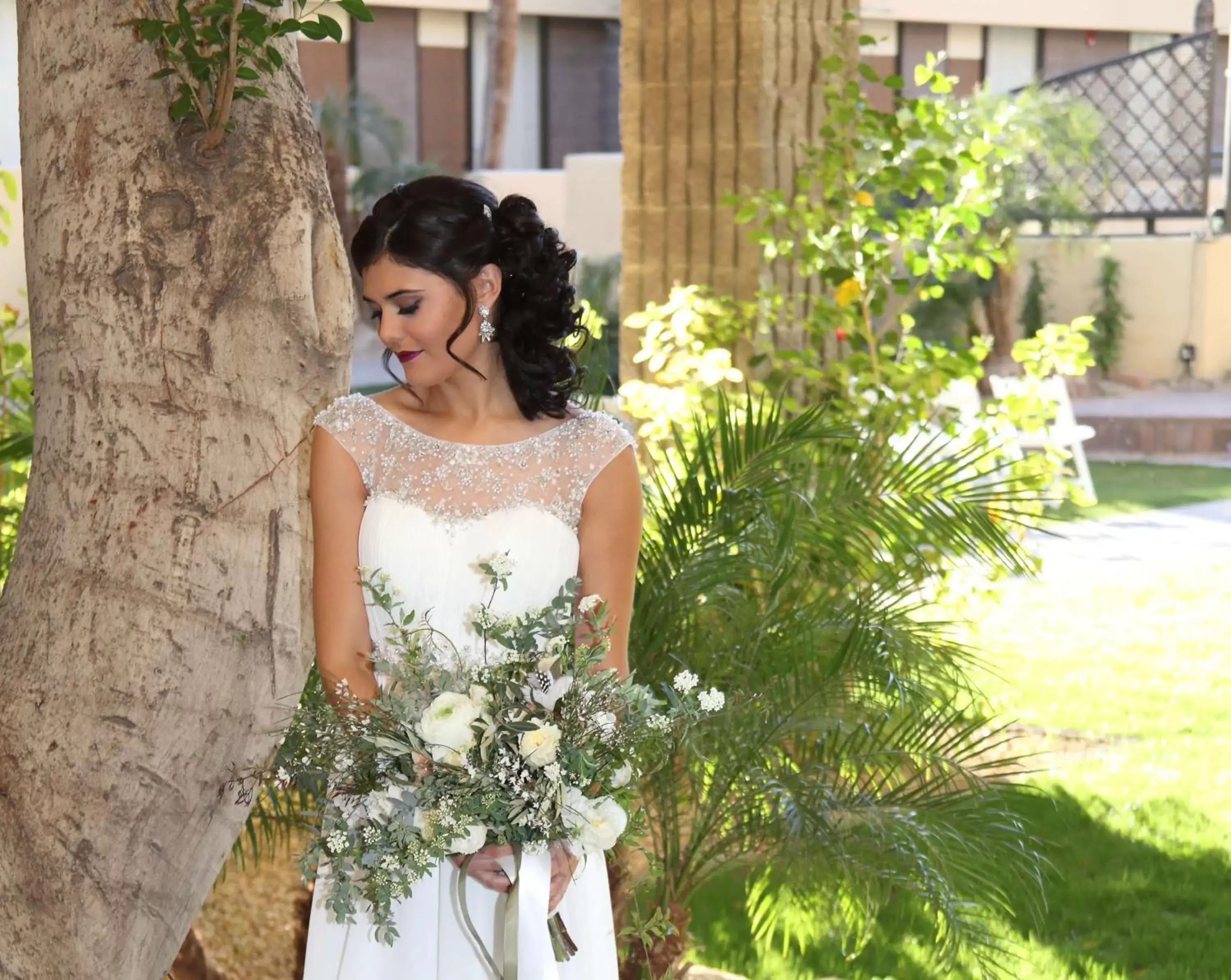 Inner courtyard view in DoubleTree by Hilton Phoenix North Inner courtyard view in DoubleTree by Hilton Phoenix North