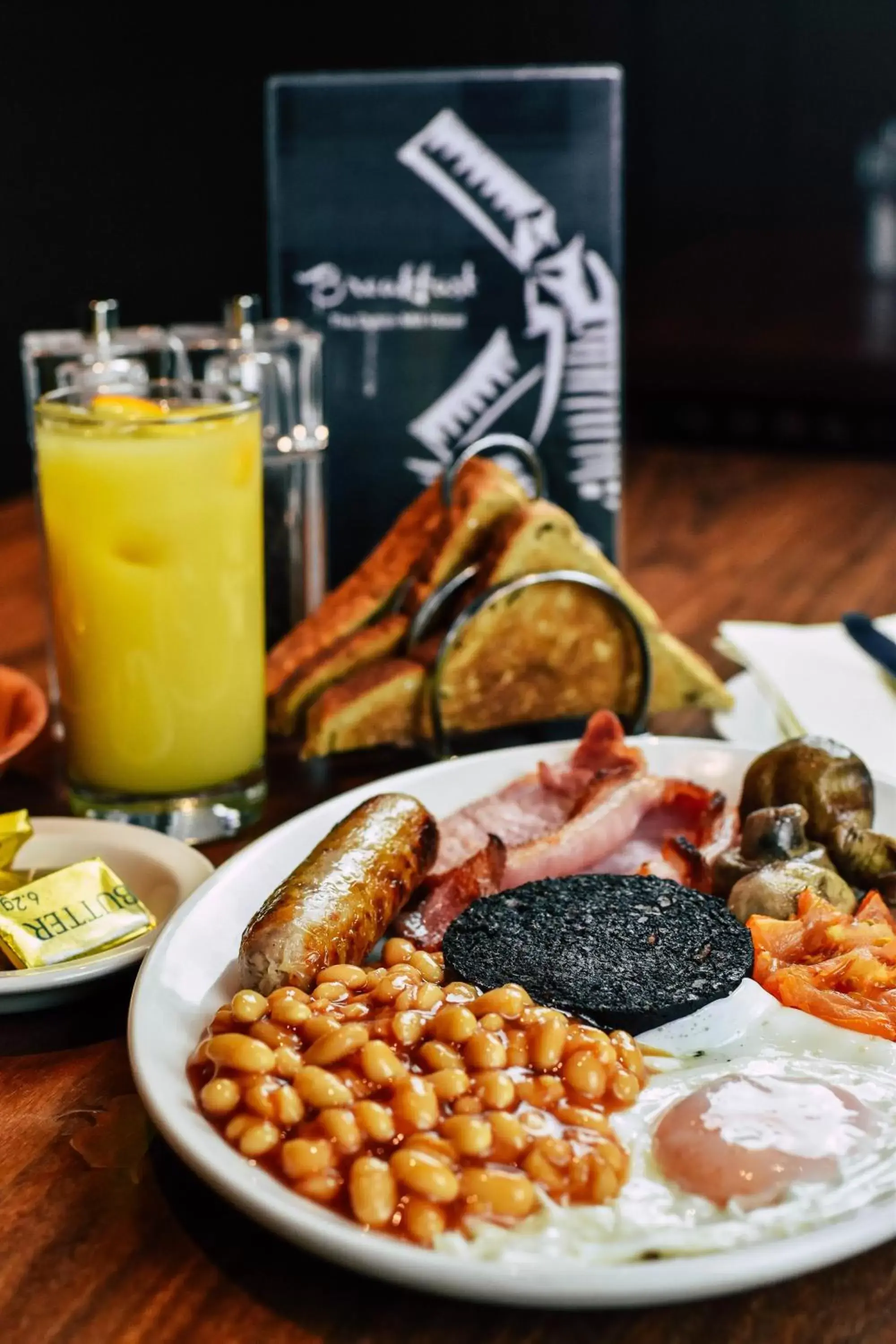 English/Irish breakfast in The Dutch Mill Hotel