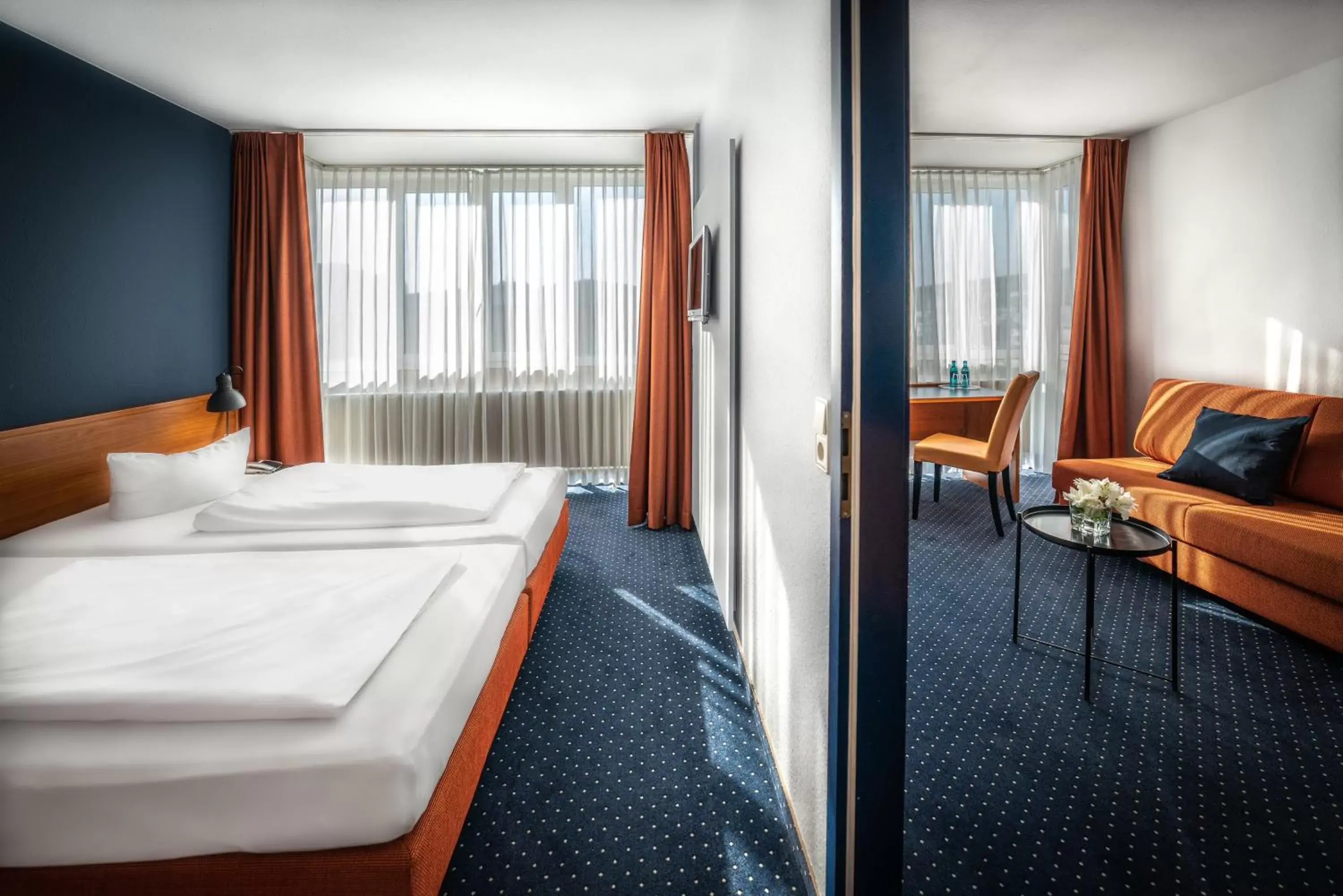 Photo of the whole room, Bed in ACHAT Hotel Dresden Altstadt