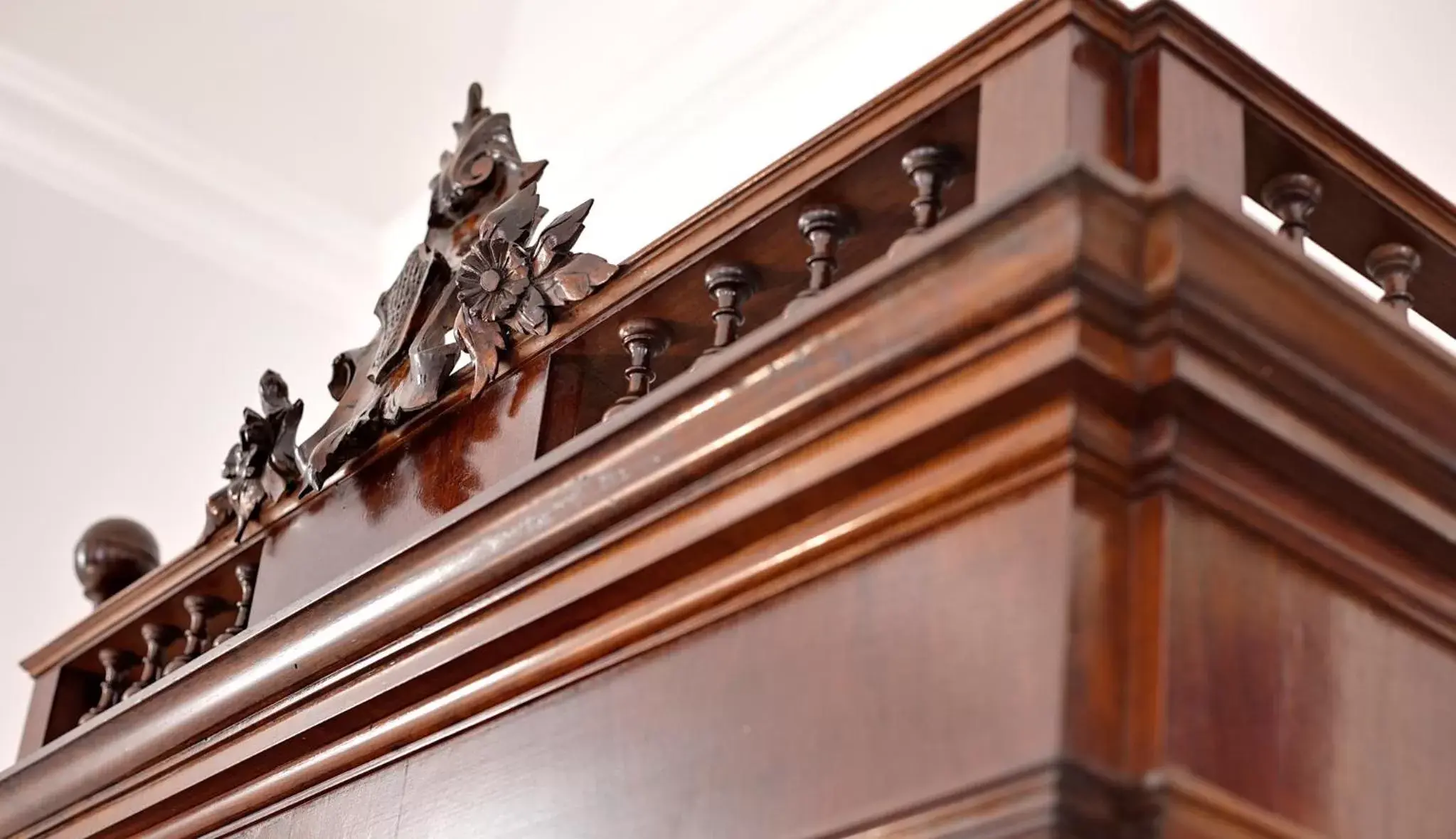 Decorative detail, Property Building in Epoca - Camere con stile