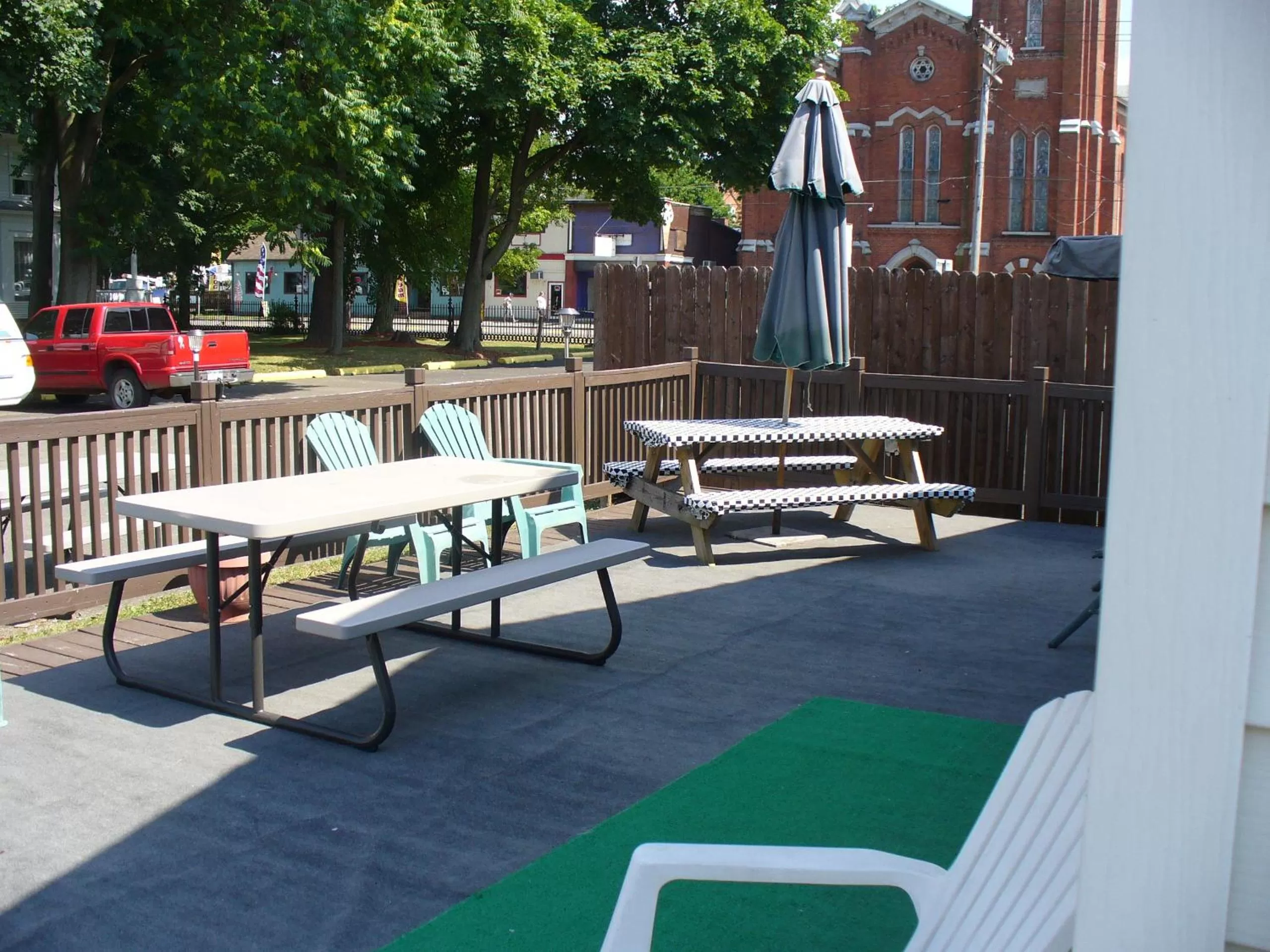 Patio in Villager Motel & Glen Manor Estate