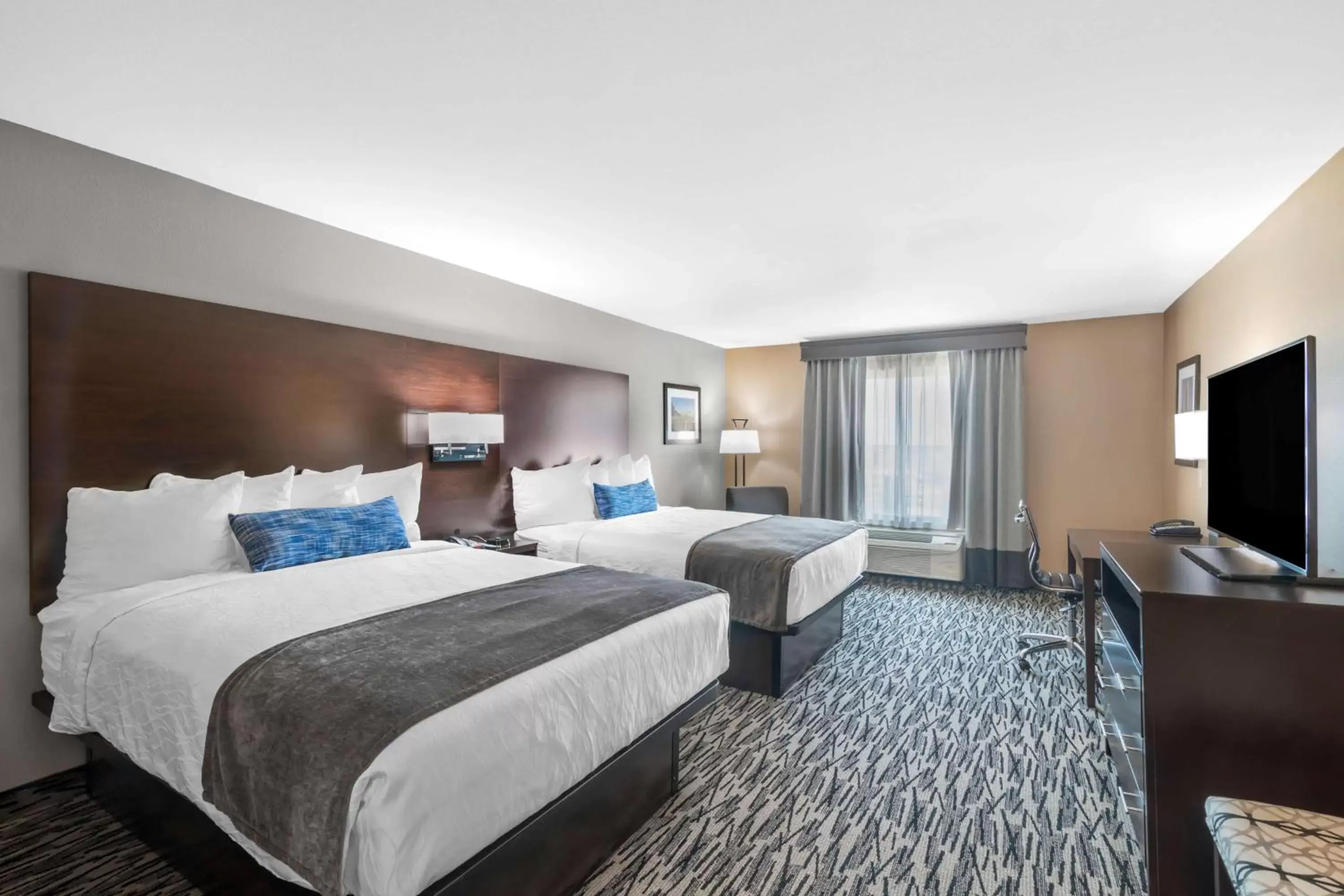 Bedroom, Bed in Best Western Plus Denton Inn & Suites Bedroom, Bed in Best Western Plus Denton Inn & Suites