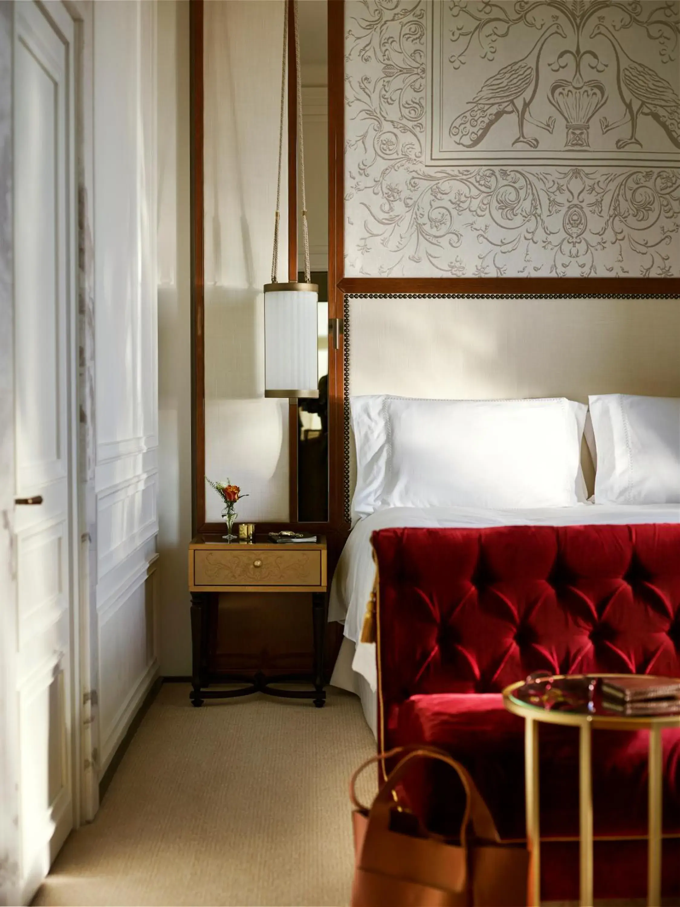 Bedroom, Seating Area in Hotel Eden - Dorchester Collection