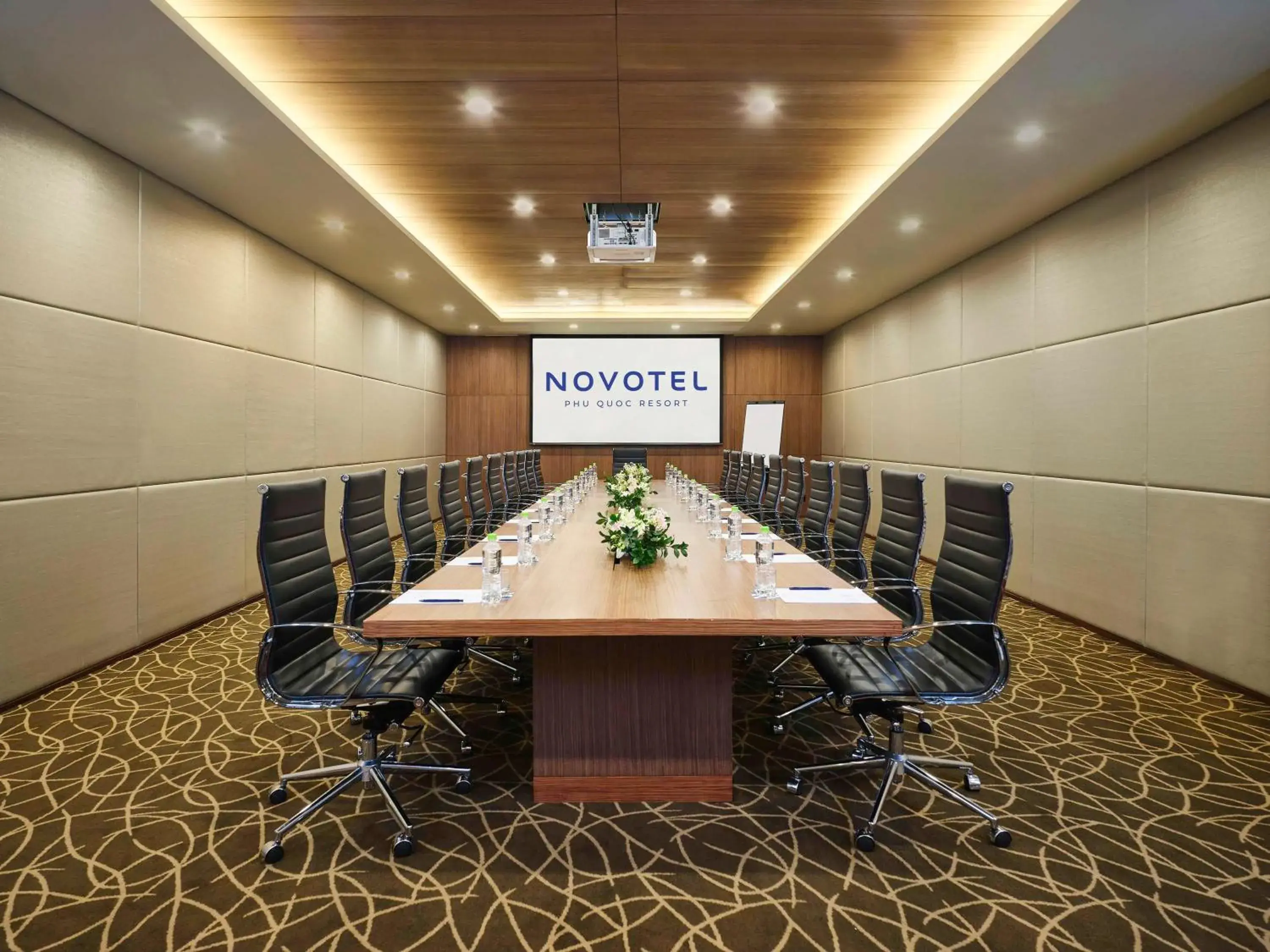 Meeting/conference room in Novotel Phu Quoc Resort