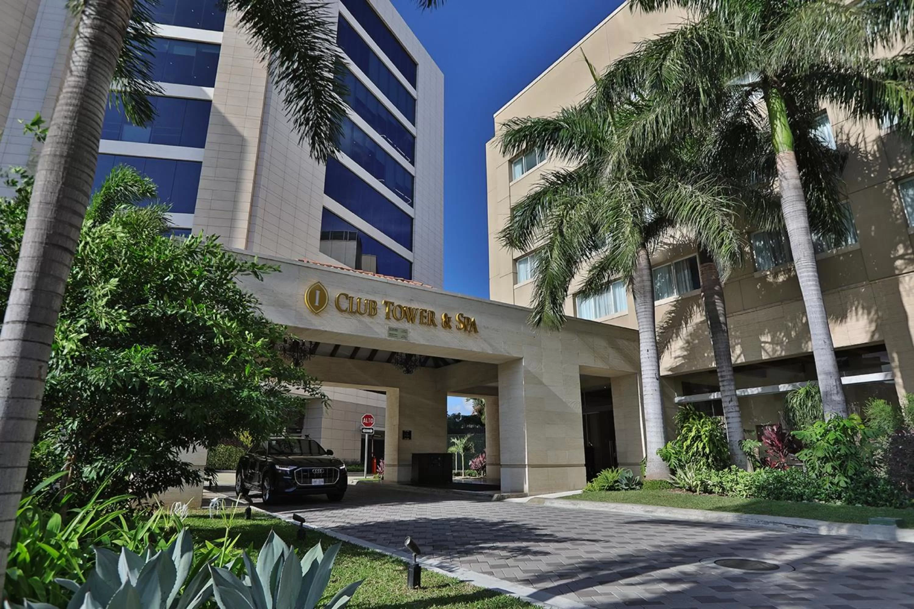 Property building in InterContinental Costa Rica at Multiplaza Mall by IHG