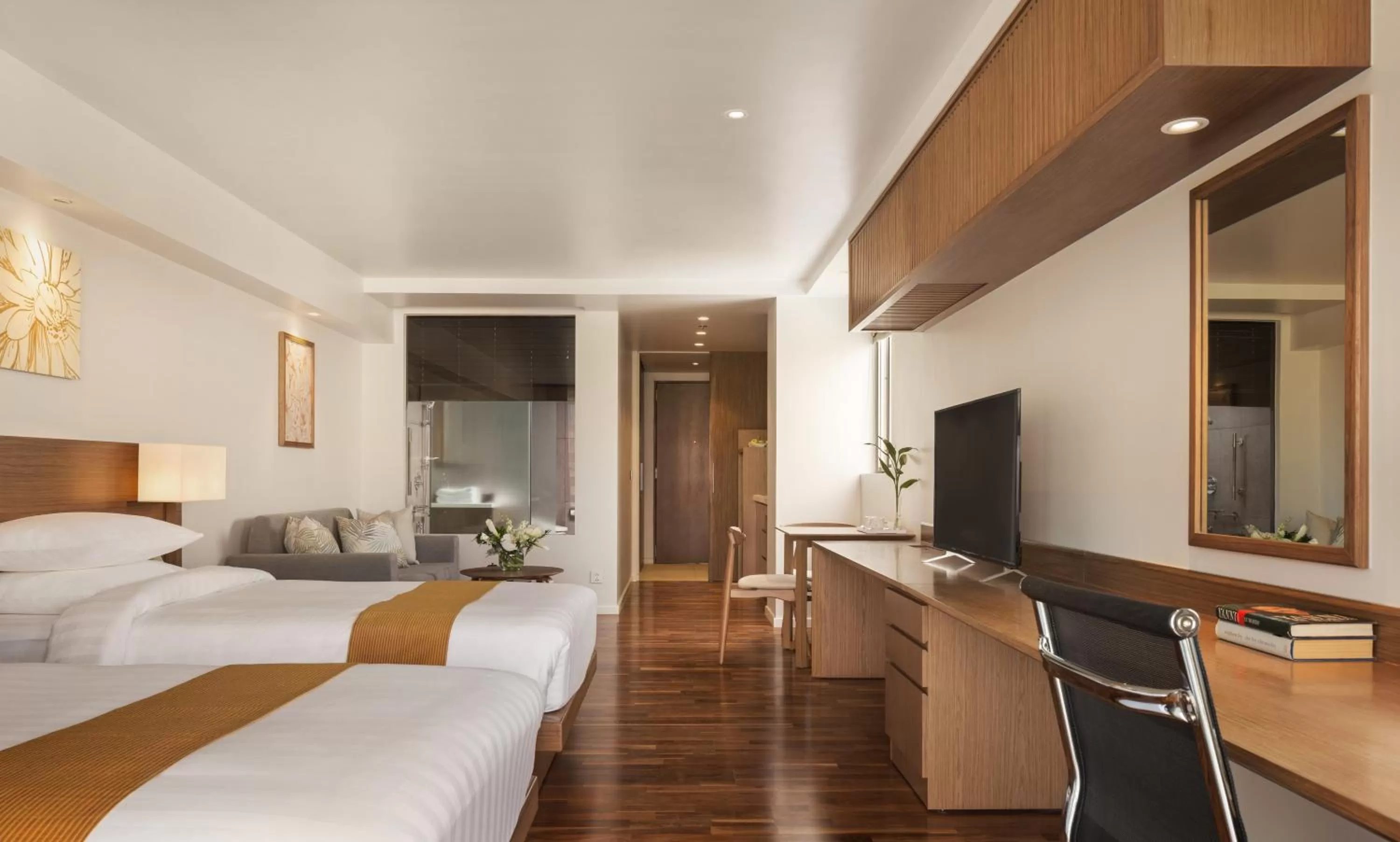 Bedroom, Bed in Hotel Emion Phnom Penh