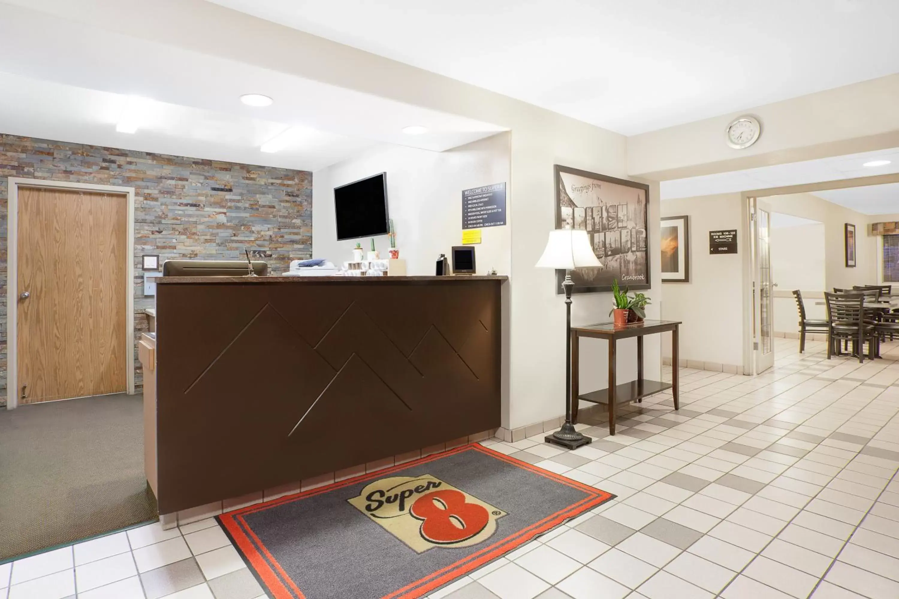 Lobby or reception, Lobby/Reception in Super 8 by Wyndham Cranbrook