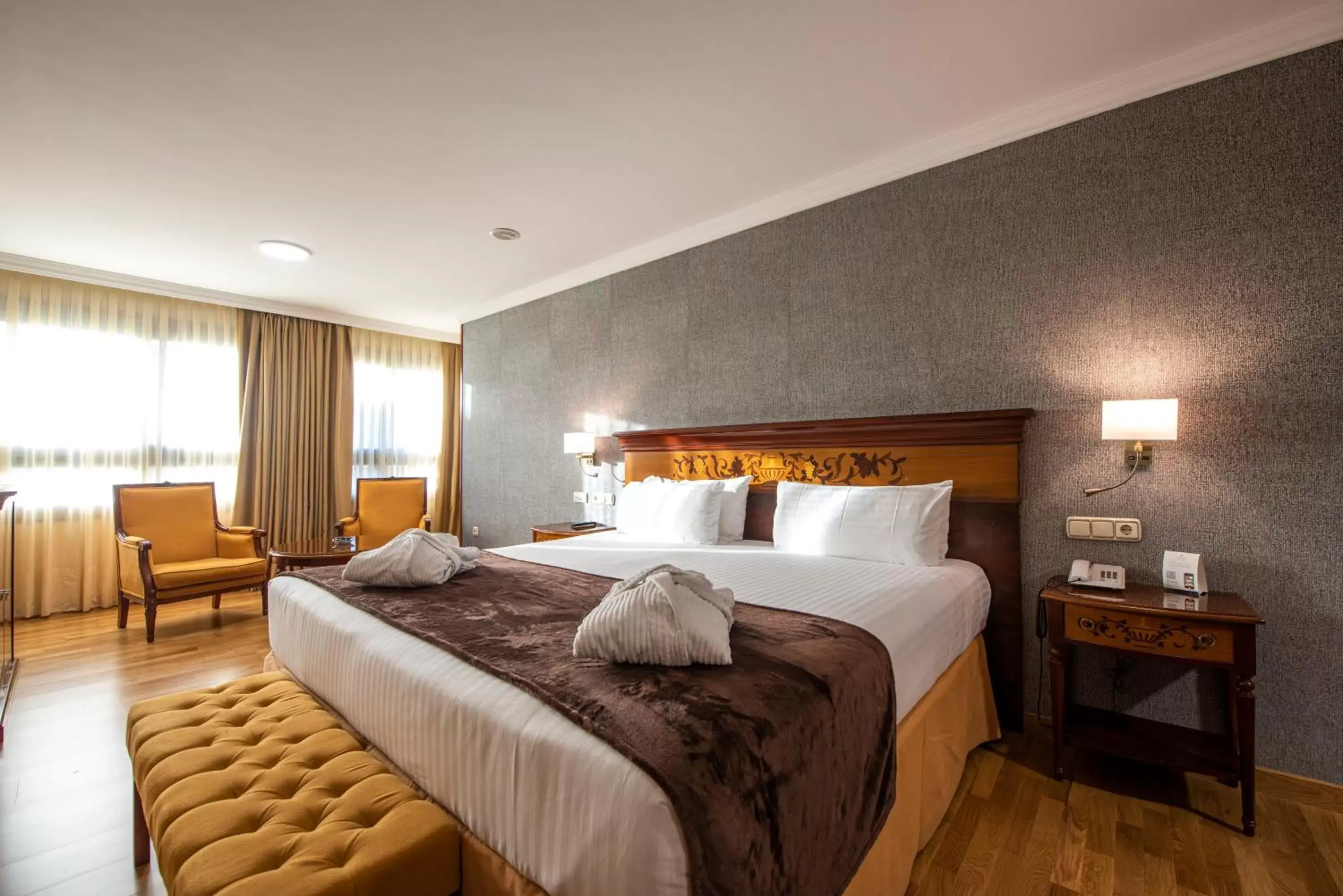 Photo of the whole room, Bed in Eurostars Araguaney