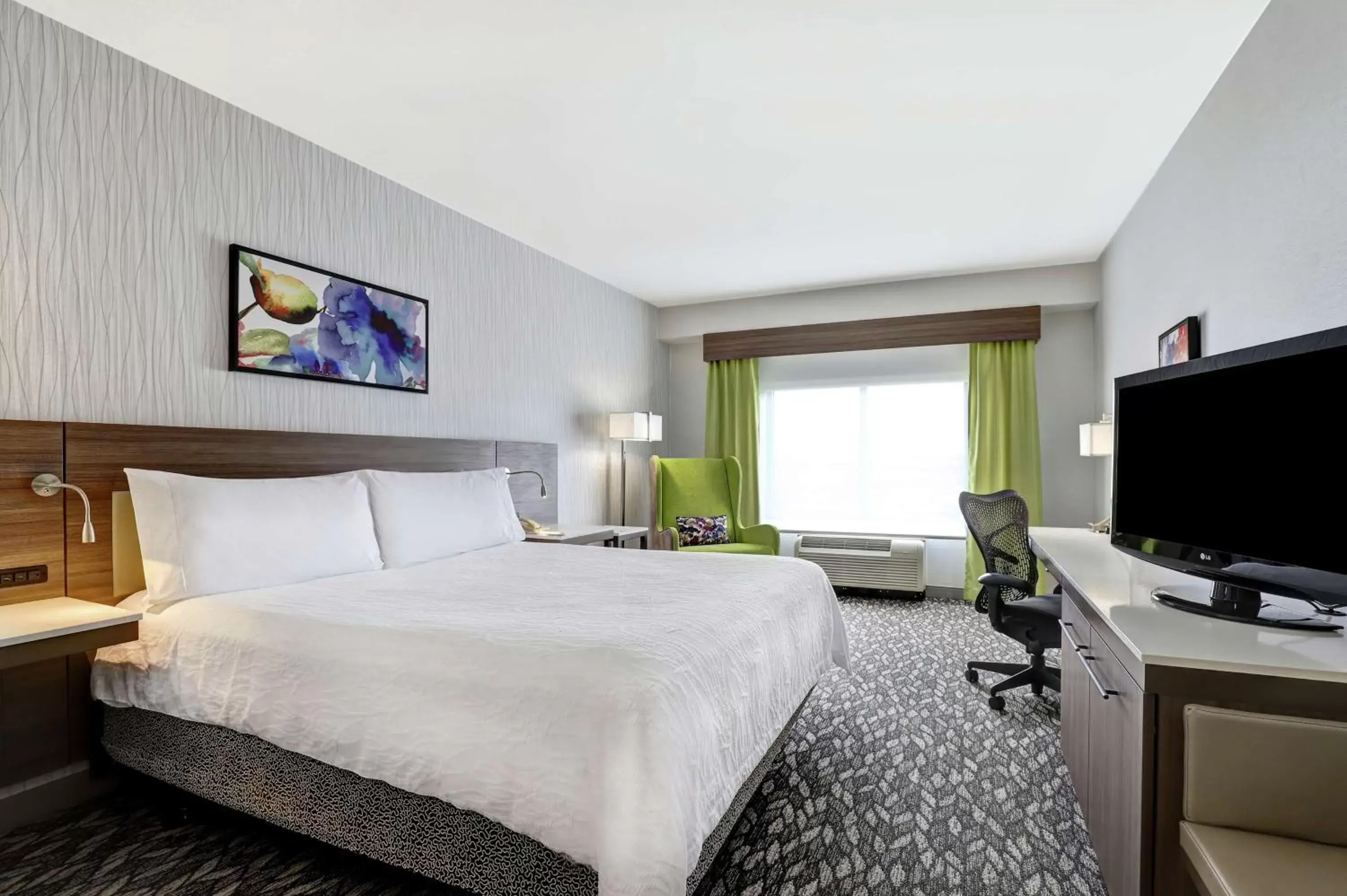 Bedroom, Bed in Hilton Garden Inn Toronto/Ajax