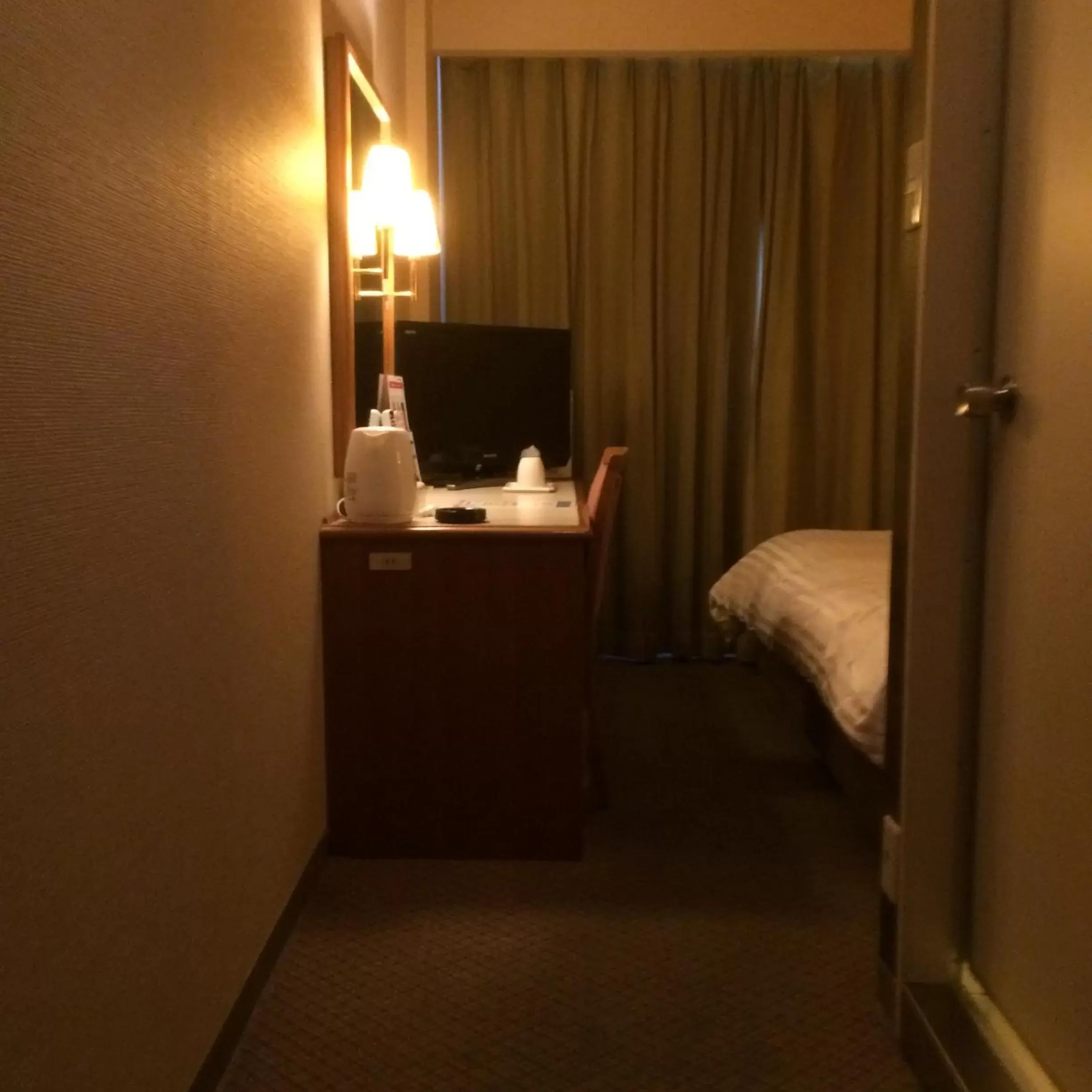 Photo of the whole room, Bed in Hotel Crown Hills Koriyama