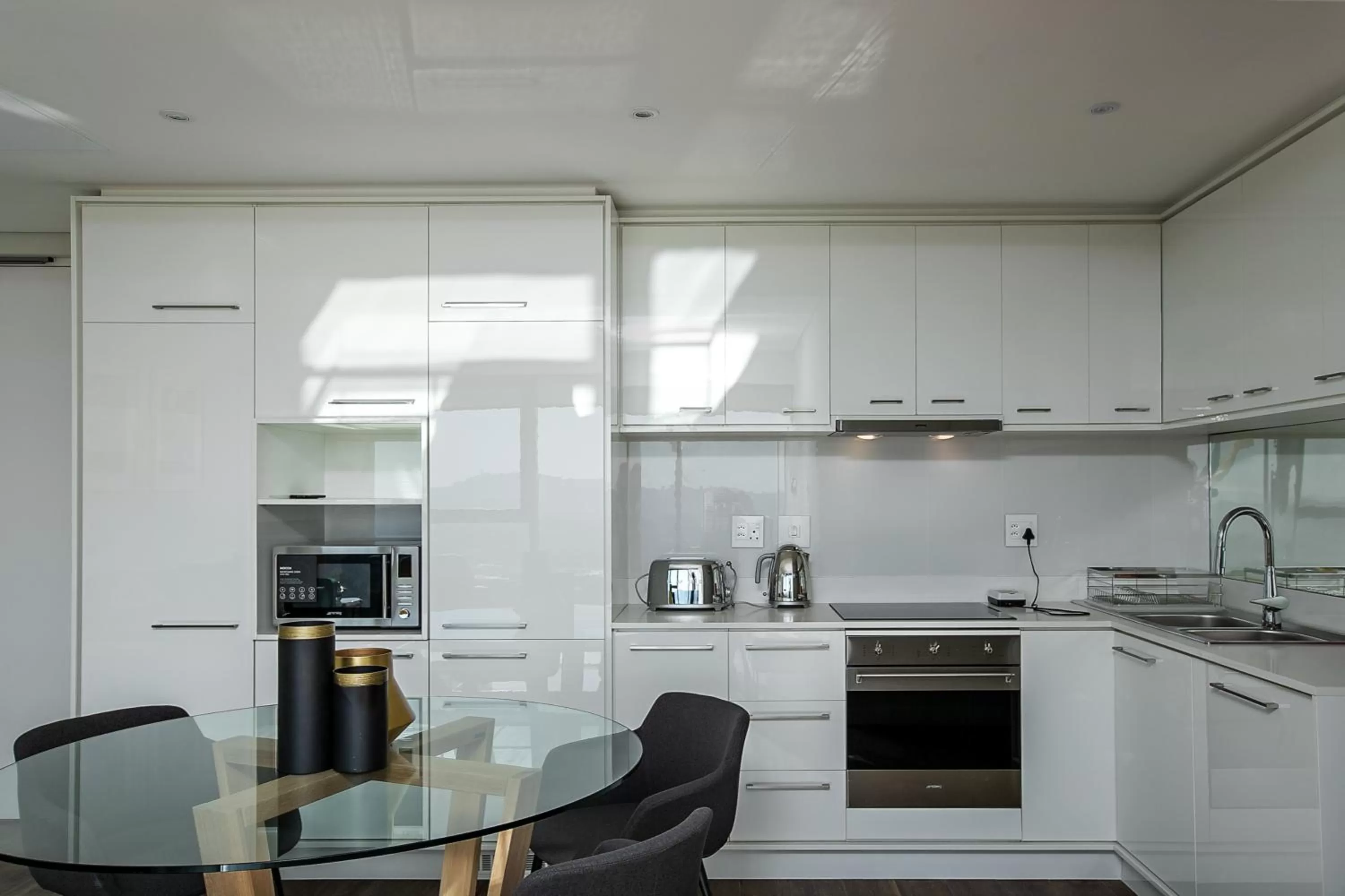 Kitchen or kitchenette in The Park Central Residence - WITH GENERATOR