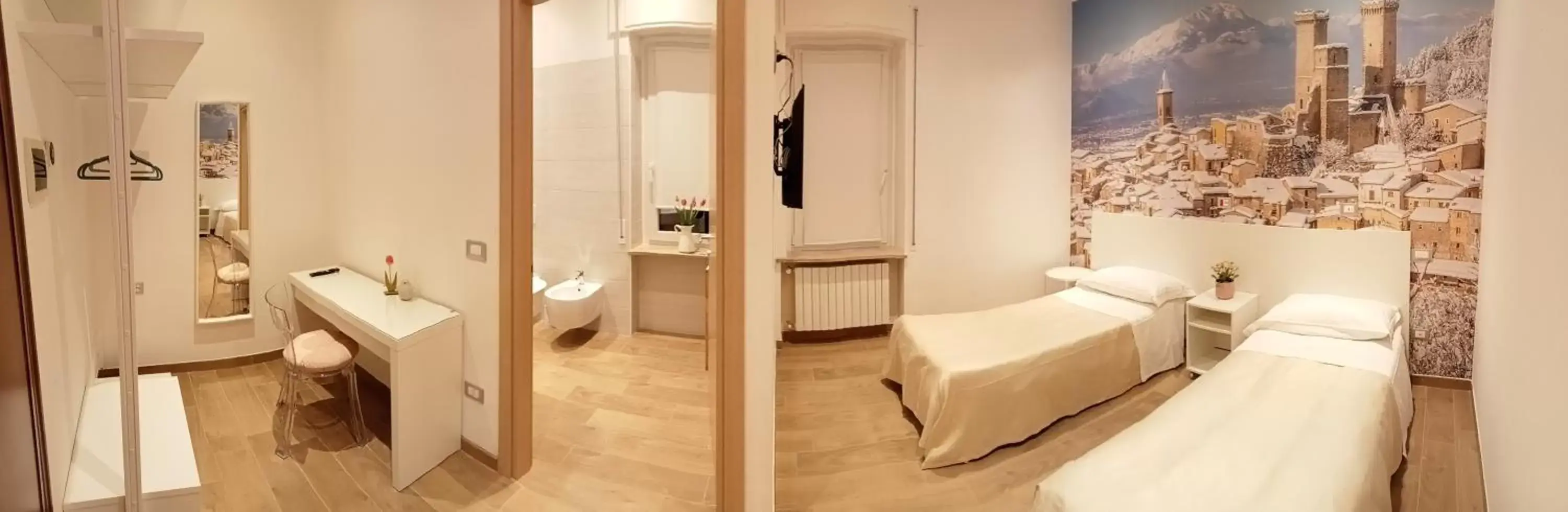 Photo of the whole room, Bathroom in Hotel Porta Rivera