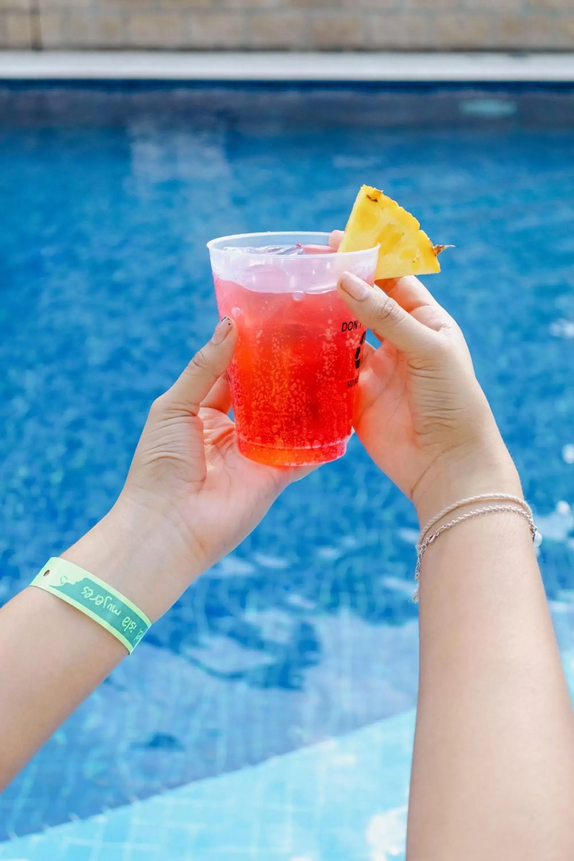 Drinks, Swimming Pool in Ixchel Beach Hotel