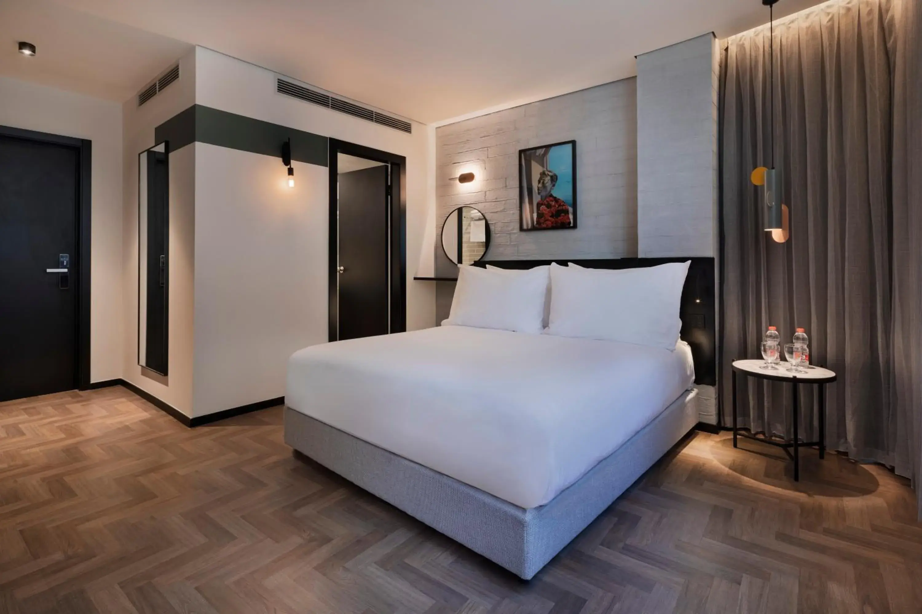 Bedroom, Bed in The Muse Boutique Hotel Tel Aviv