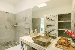 Bathroom in Bali Cosy Villas Seminyak