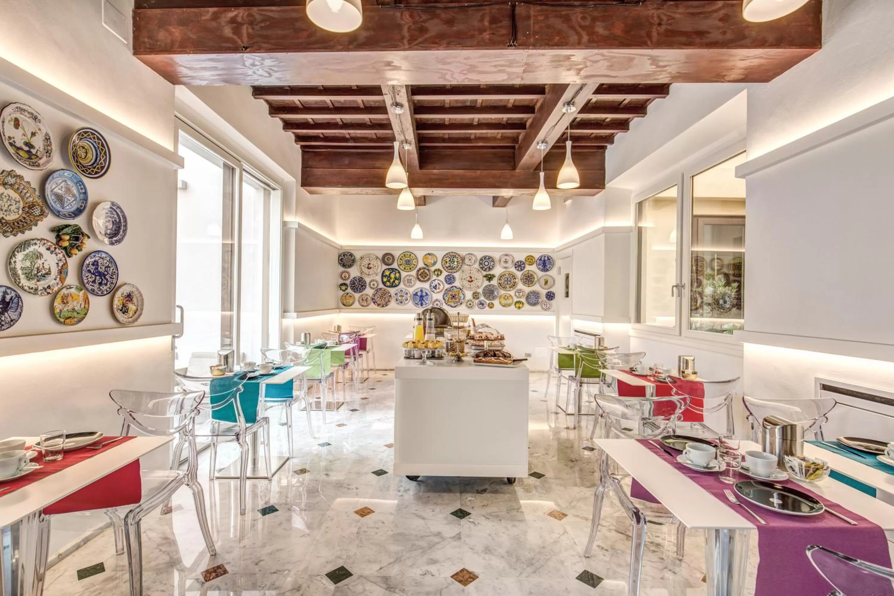 Breakfast in Hotel Boston