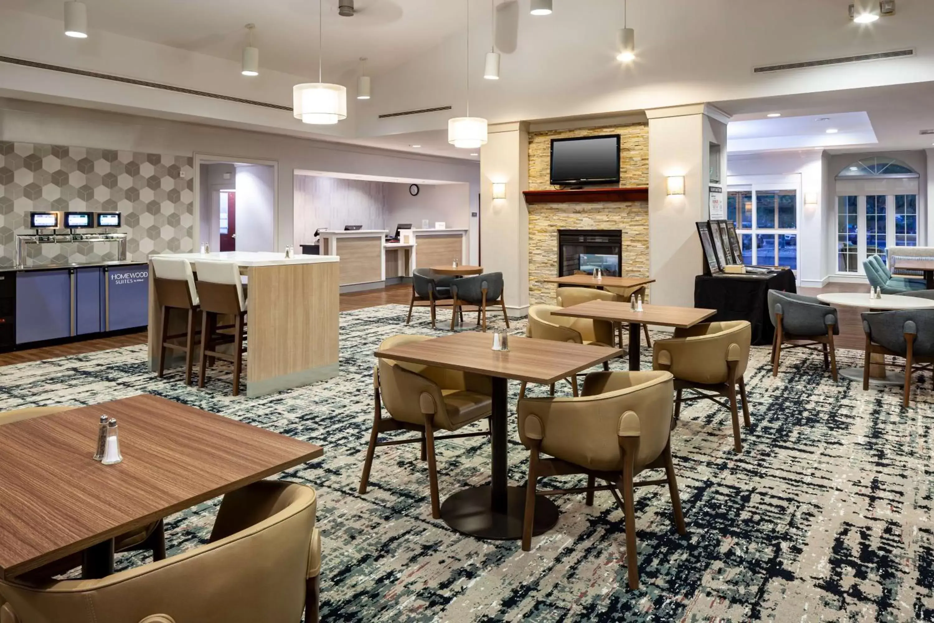 Breakfast, Restaurant/Places to Eat in Homewood Suites by Hilton Jacksonville-South/St. Johns Ctr.