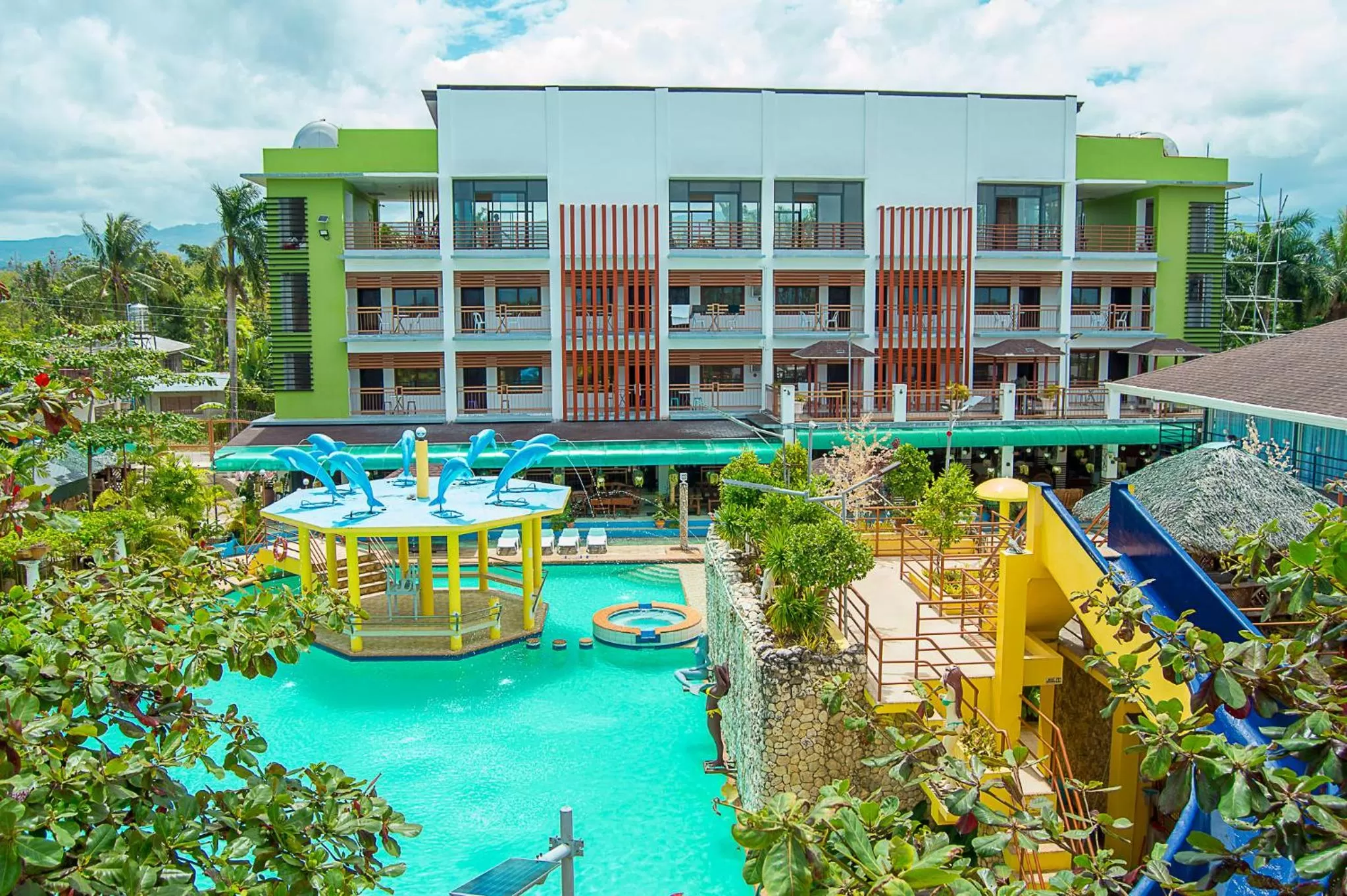 Pool view in Moalboal Tropics