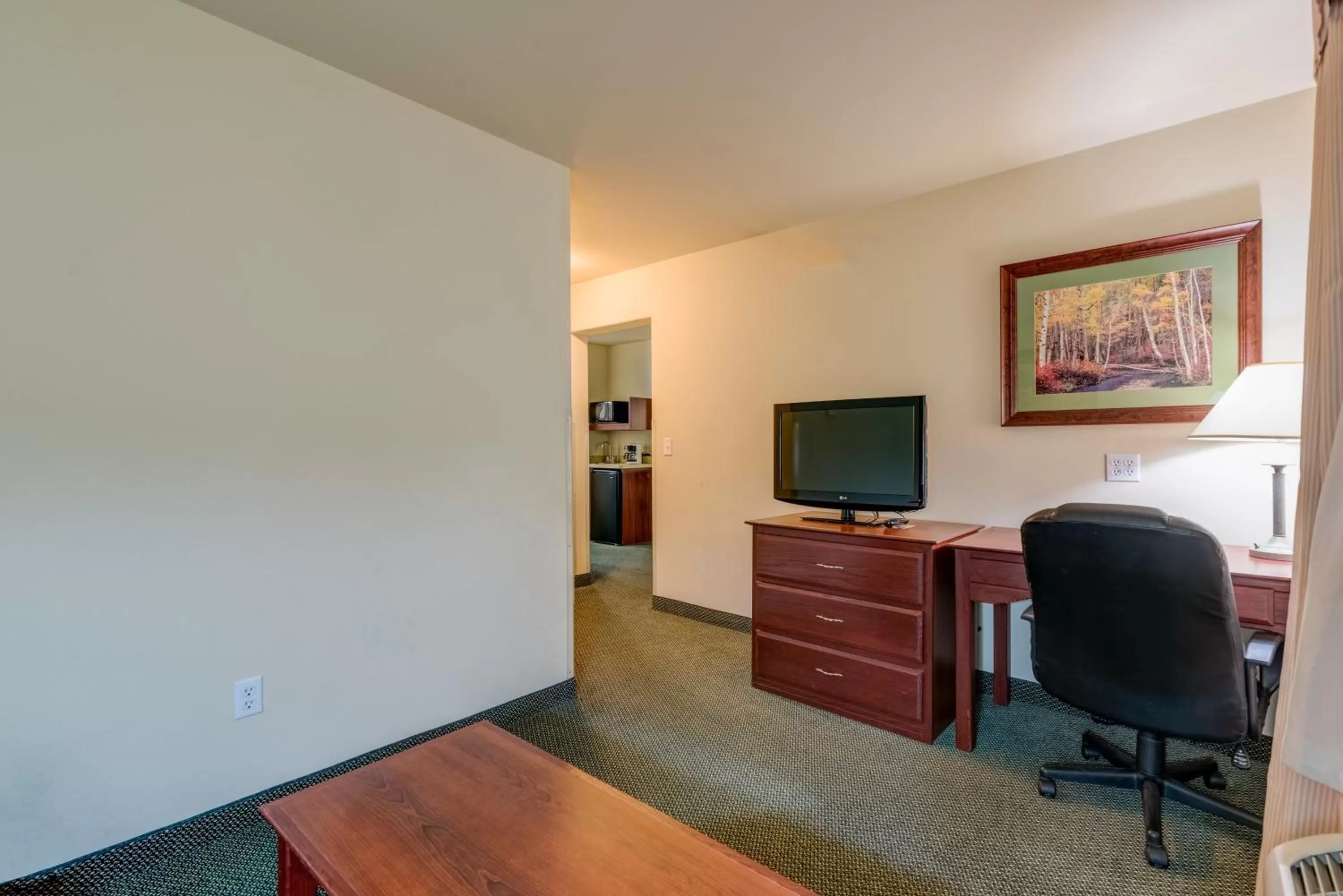 TV and multimedia in Grand River Hotel